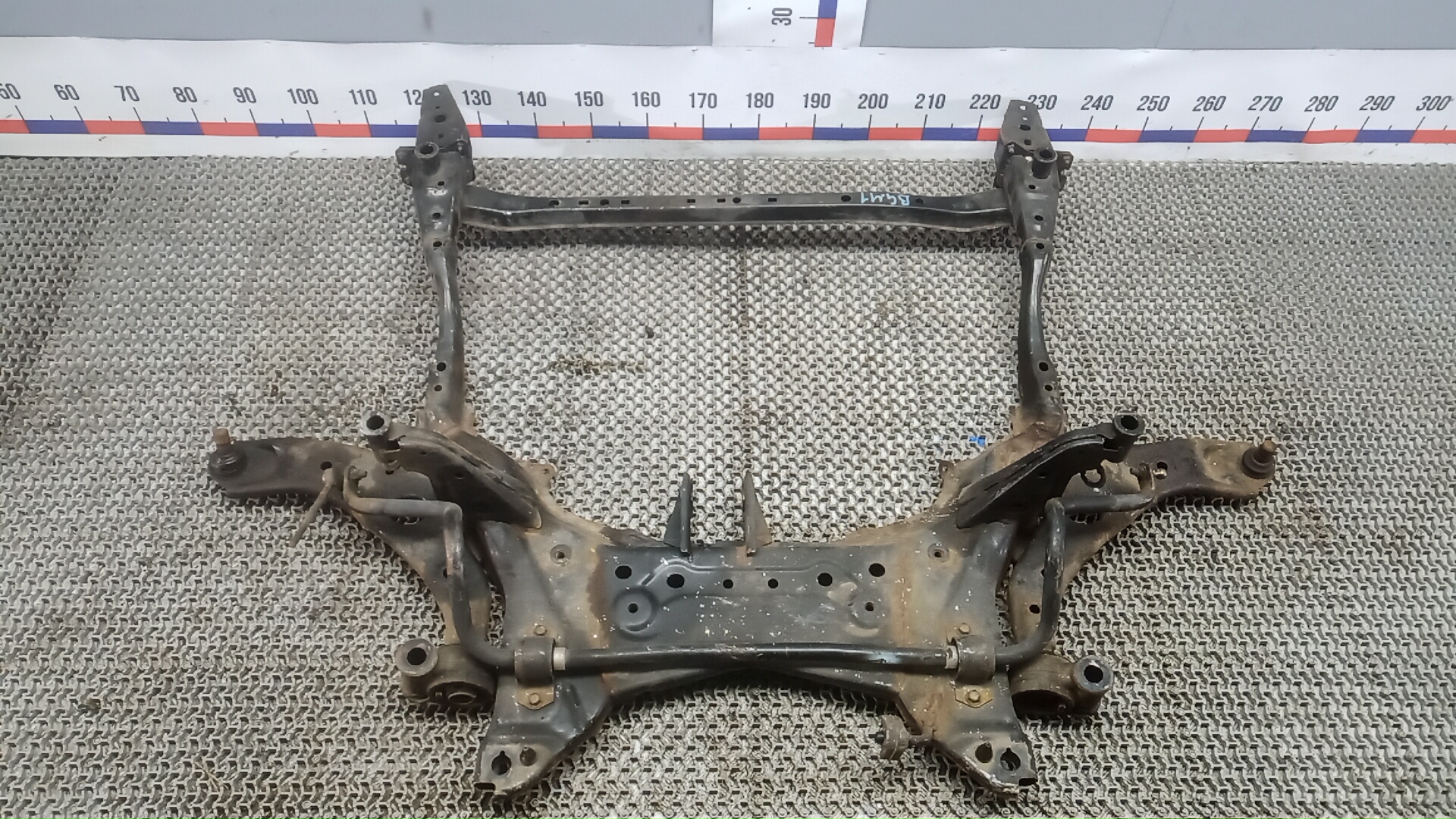Балка подвески передняя Mazda 3 BM