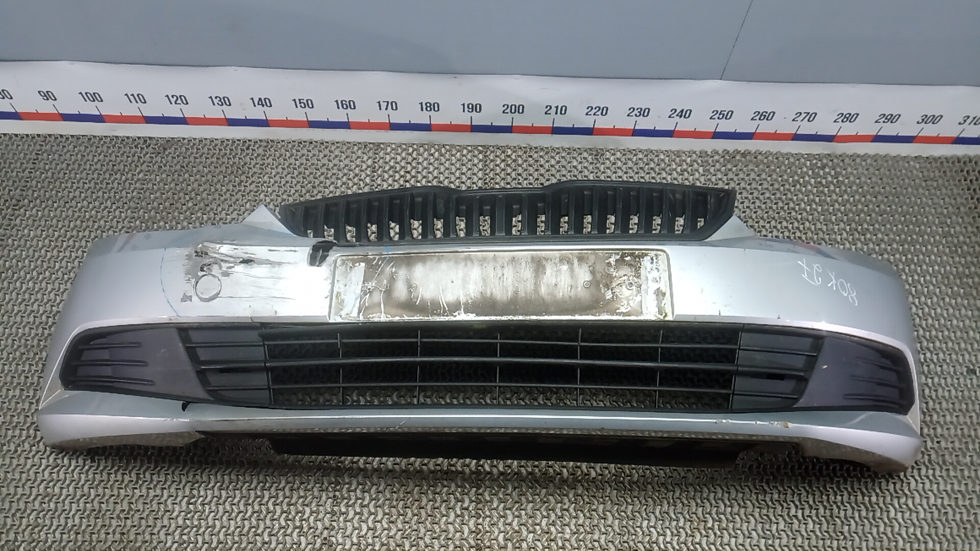 Бампер передний Skoda Fabia 3