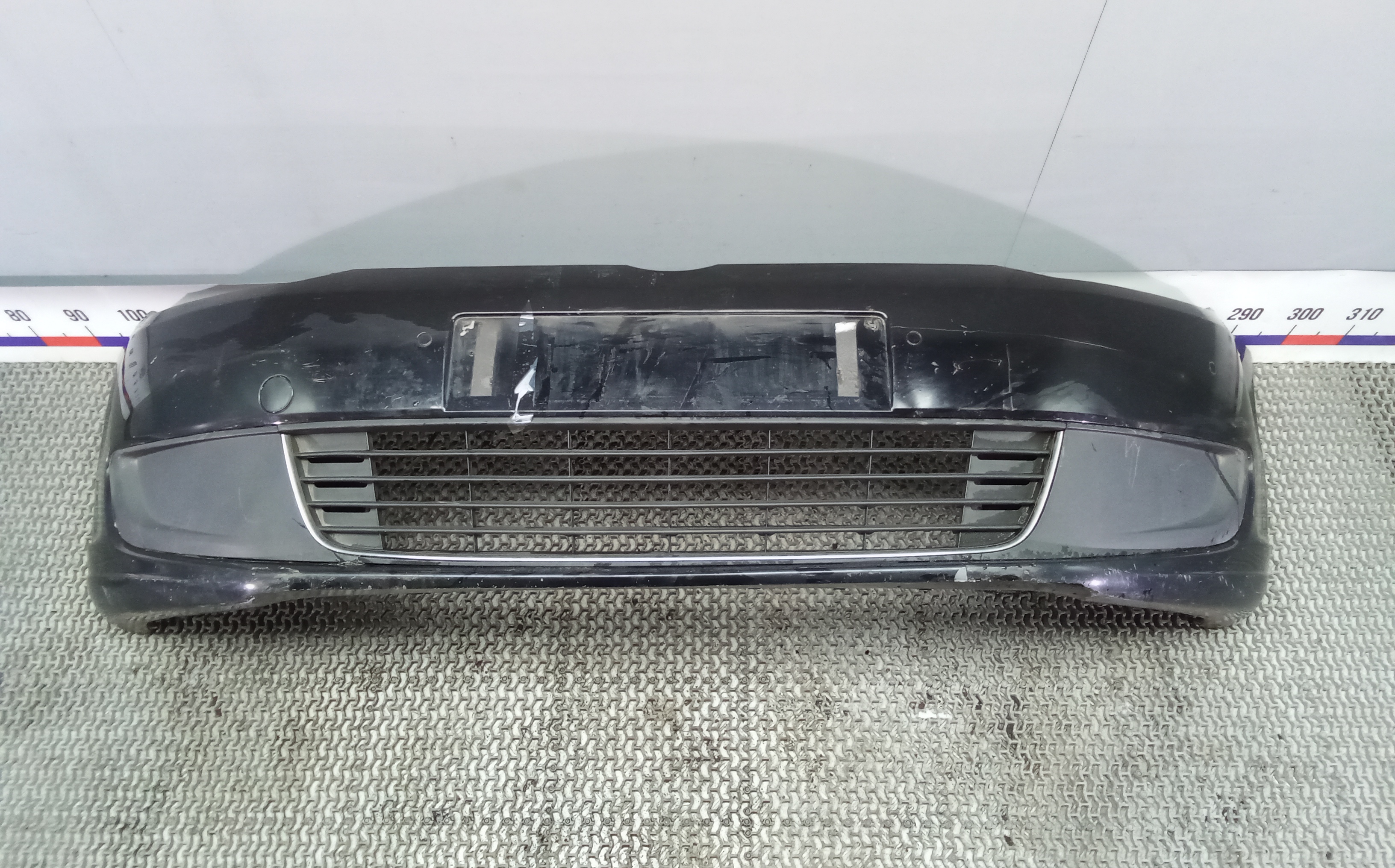 Бампер передний Volkswagen Touran (1T3)