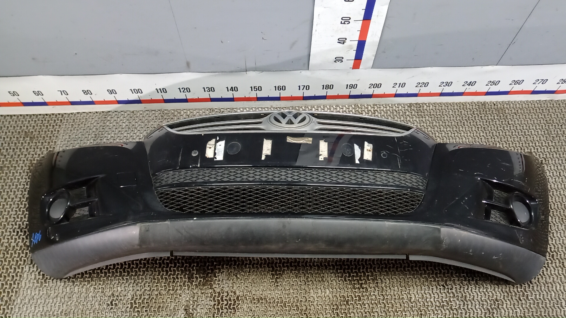 Бампер передний Volkswagen Tiguan 1