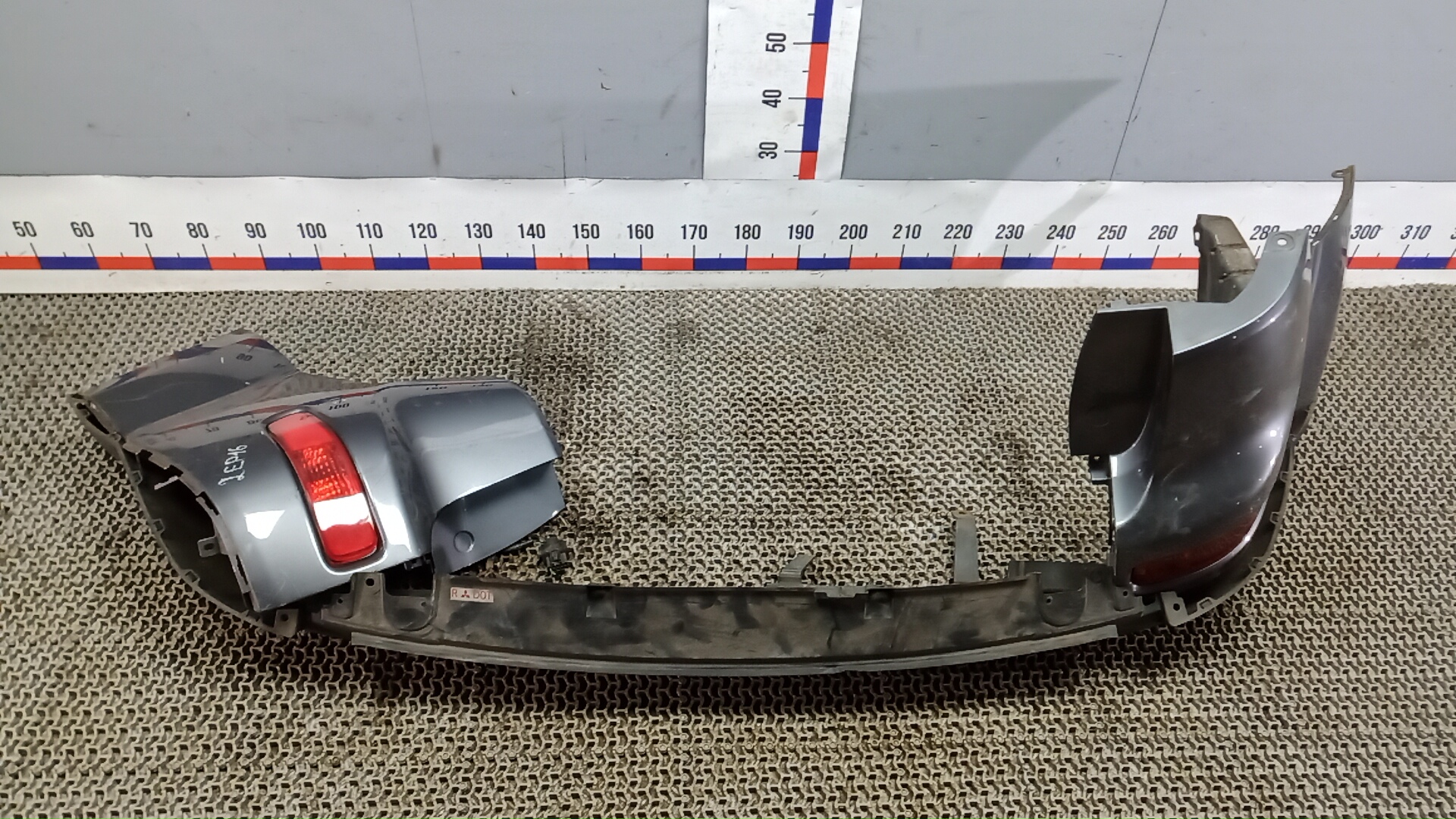 Бампер задний Mitsubishi Outlander 2