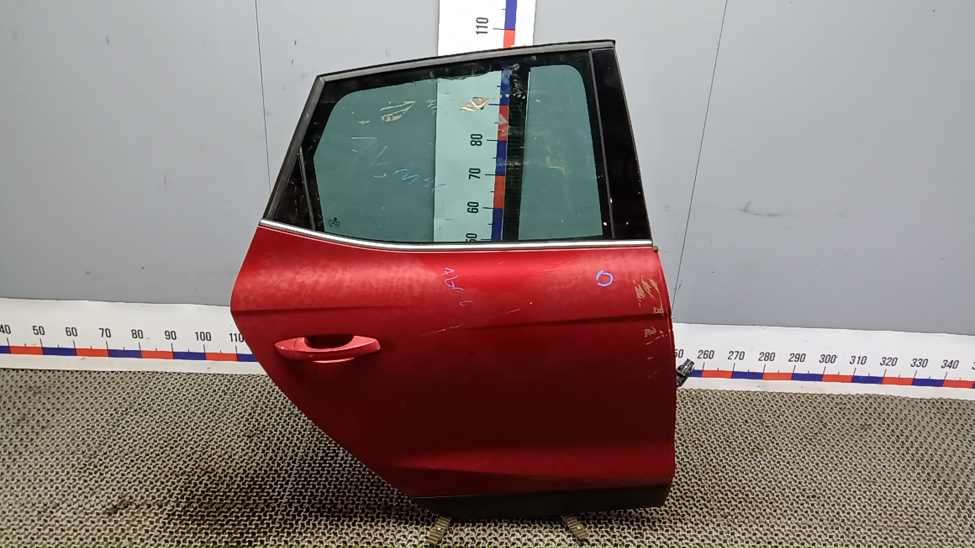 Дверь задняя правая Seat Arona