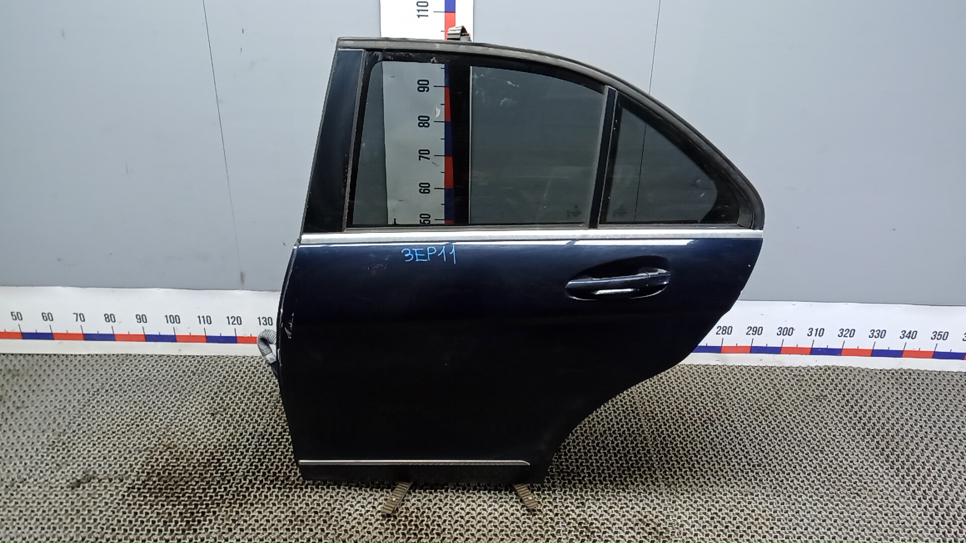Дверь задняя левая Mercedes-Benz C-Class W204
