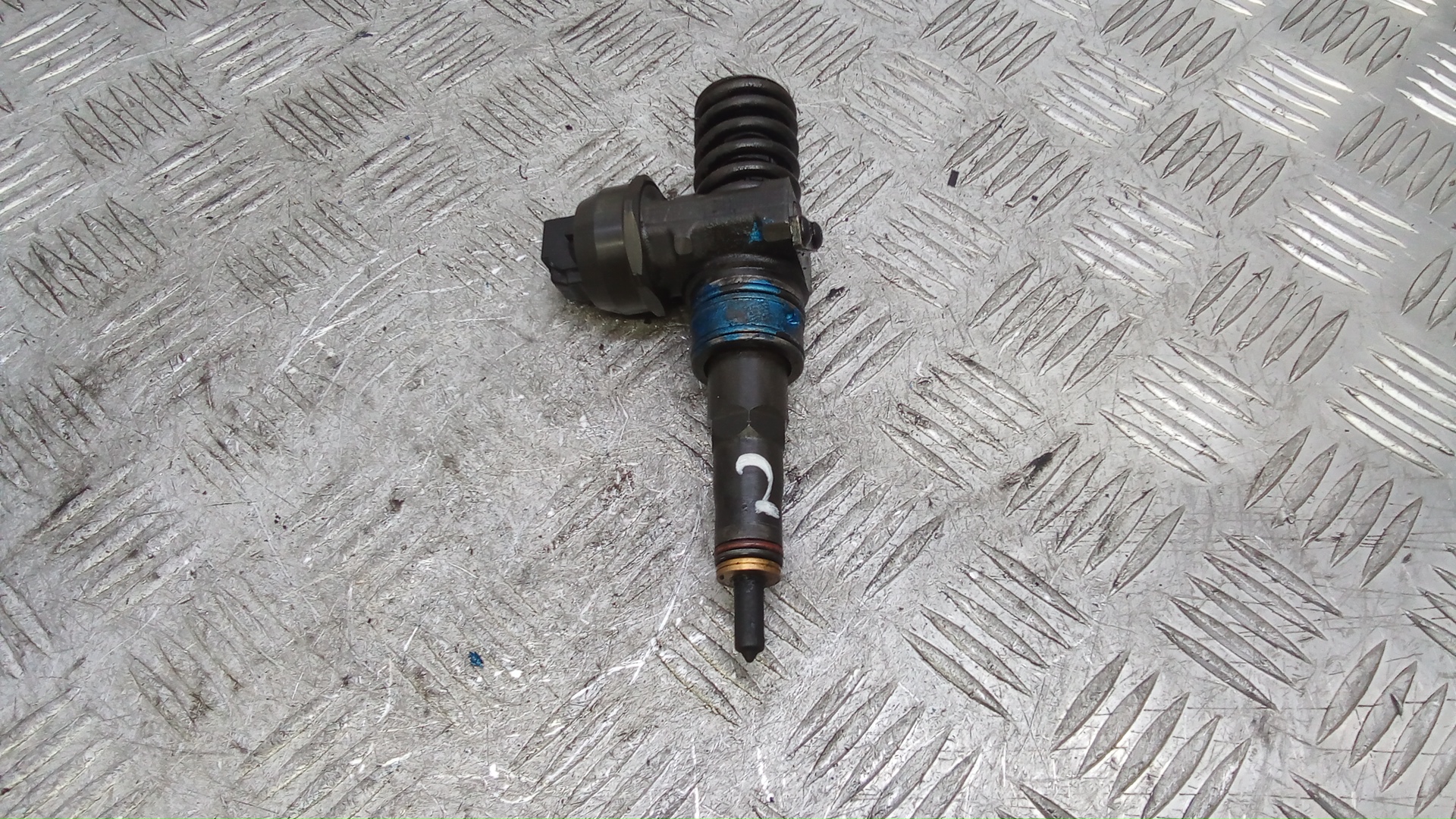 Форсунка дизельная Seat Alhambra 7M