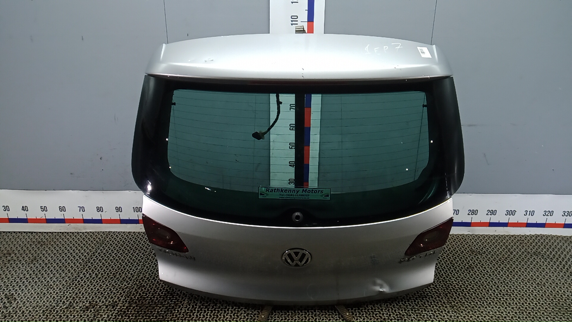 Дверь 3-5 Volkswagen Tiguan 1