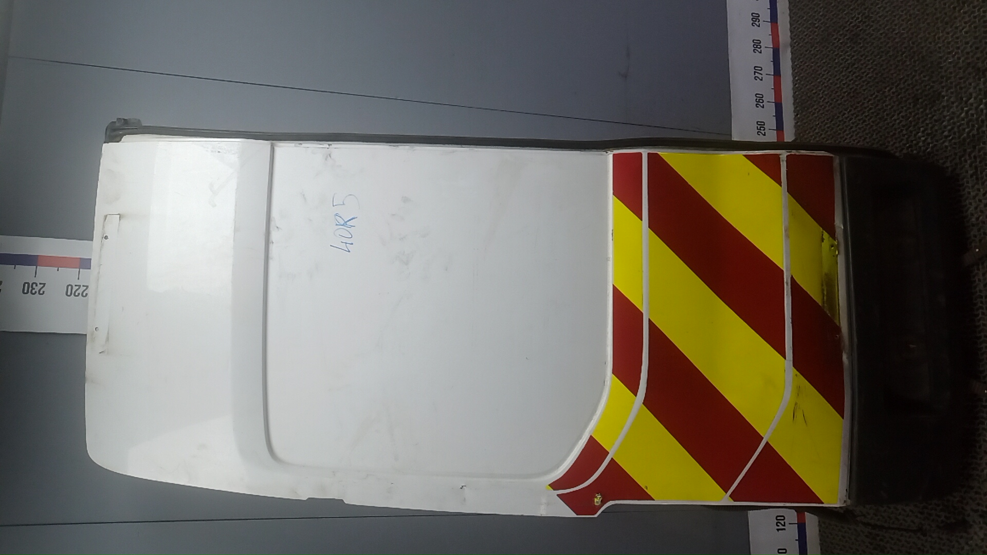 Дверь распашная левая Ford Transit 8