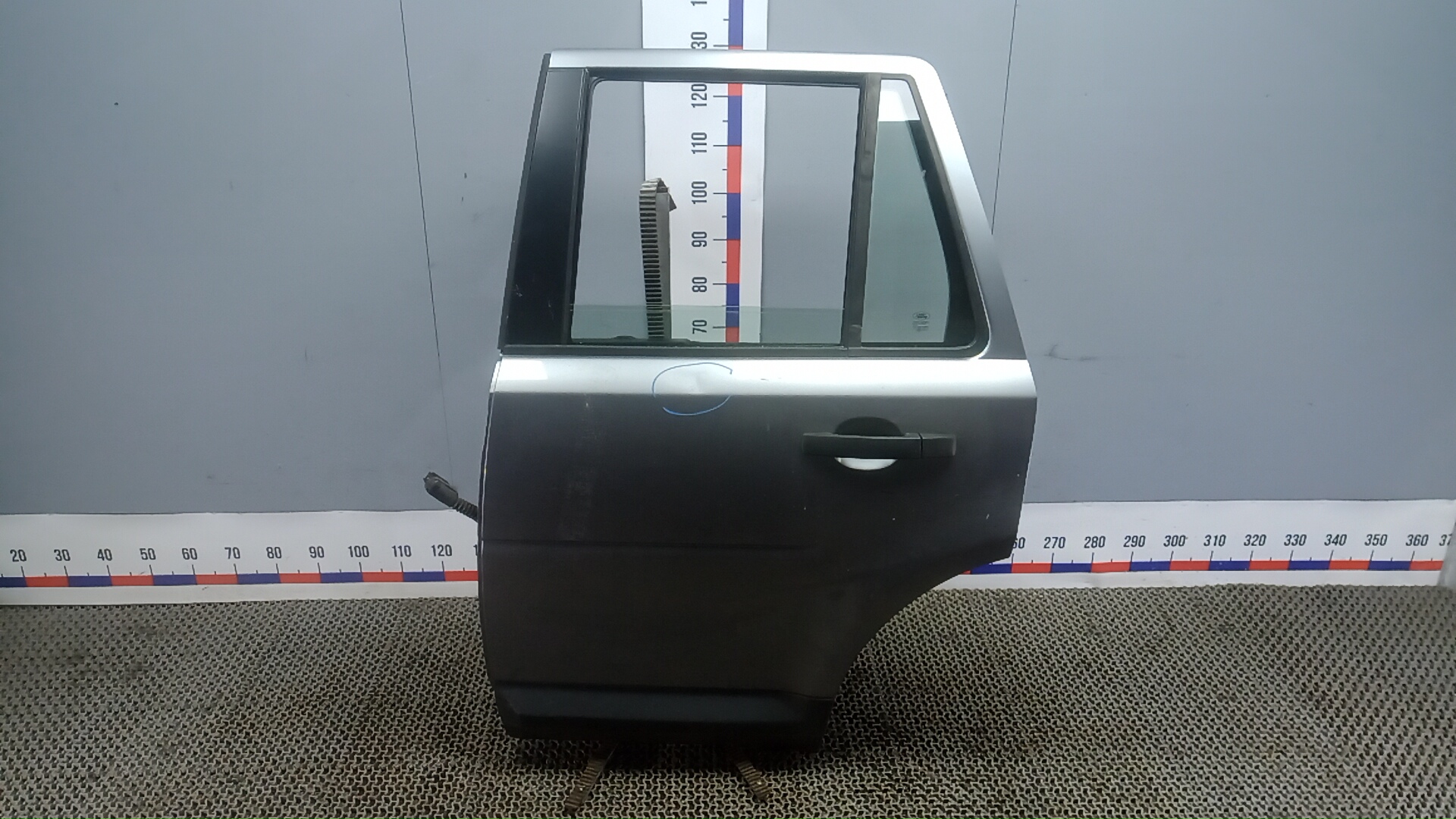 Дверь задняя левая Land Rover Freelander 2