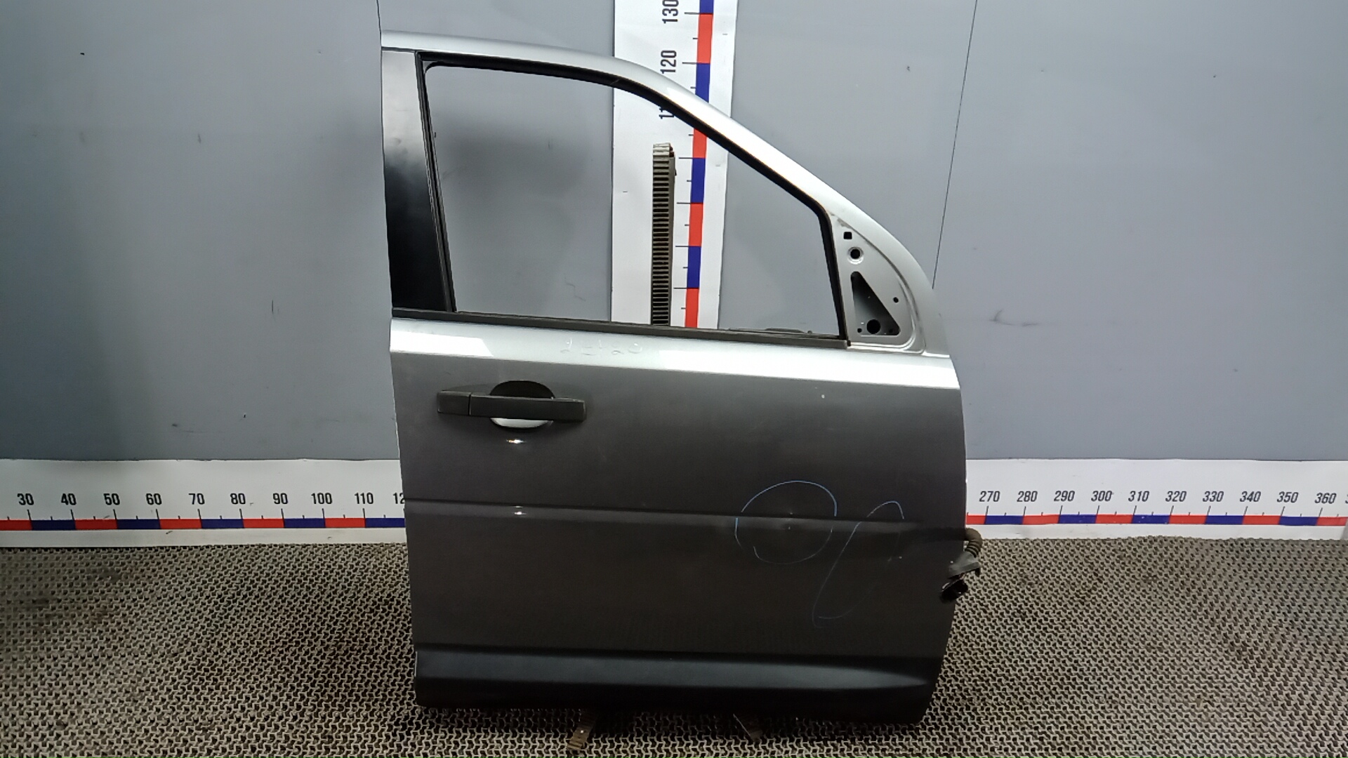 Дверь передняя правая Land Rover Freelander 2