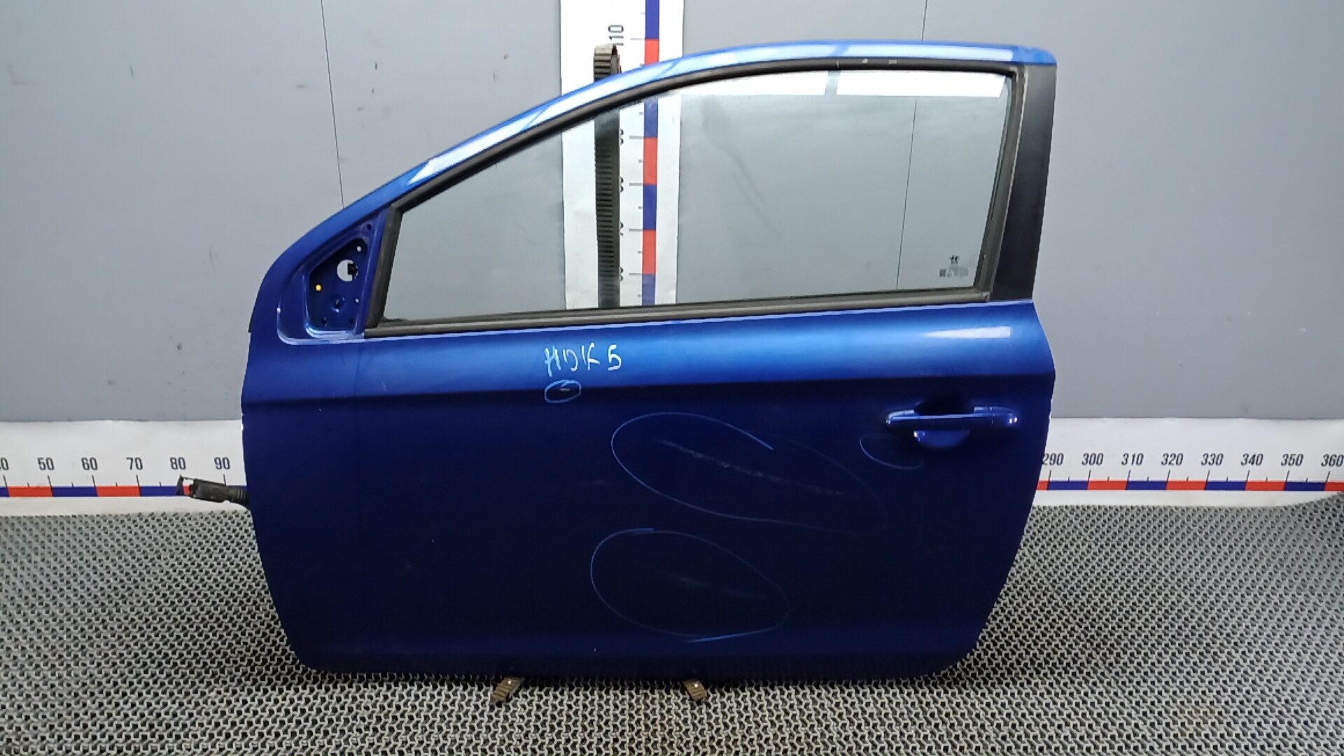 Дверь передняя левая Hyundai i20 PB