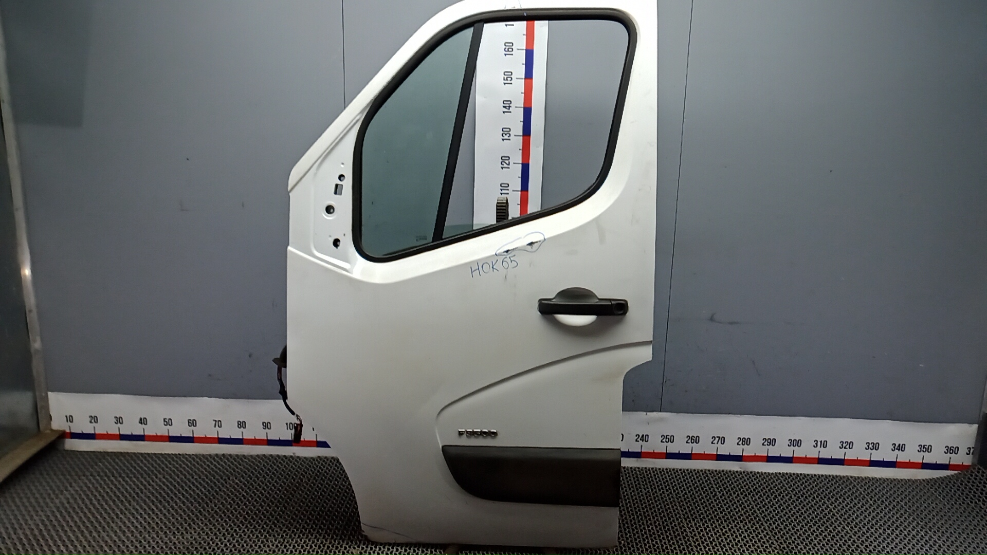 Дверь передняя левая Opel Movano B