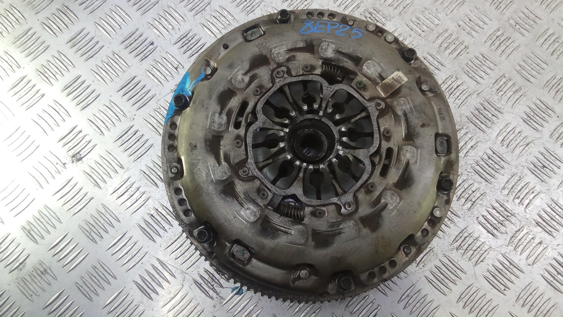 Маховик демпферный дизельный Renault Laguna 3