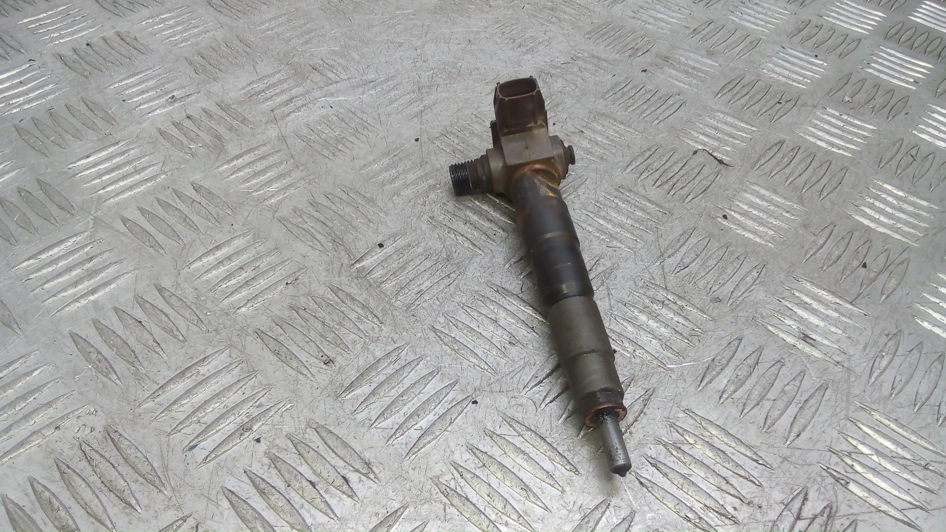 Форсунка дизельная Subaru Outback 5