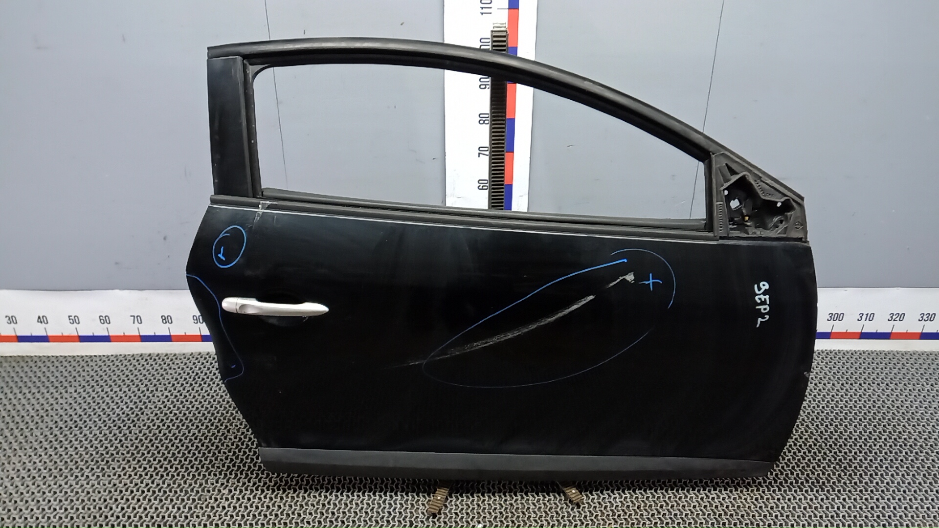 Дверь передняя правая Renault Megane 3