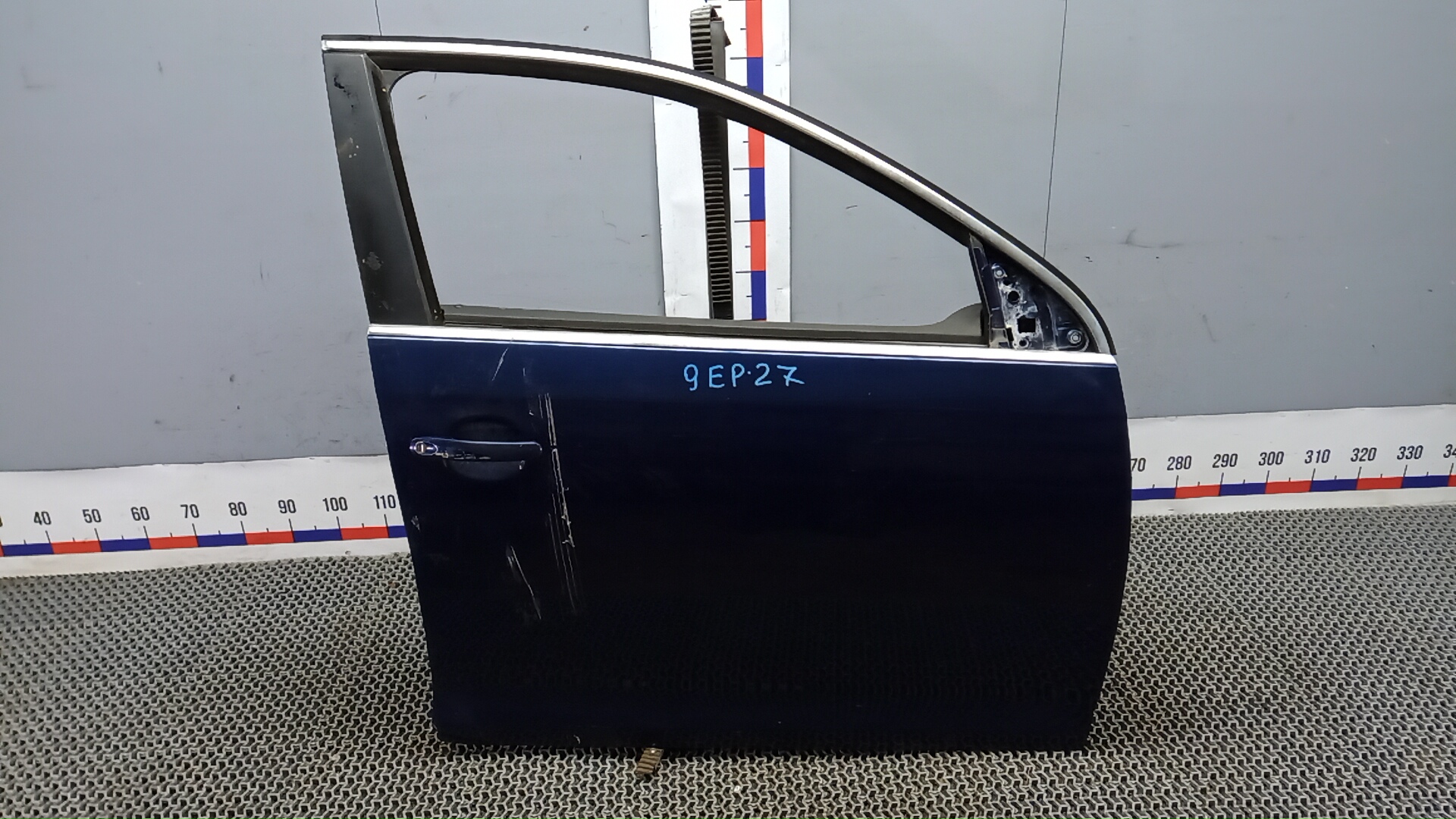 Дверь передняя правая Volkswagen Jetta 5