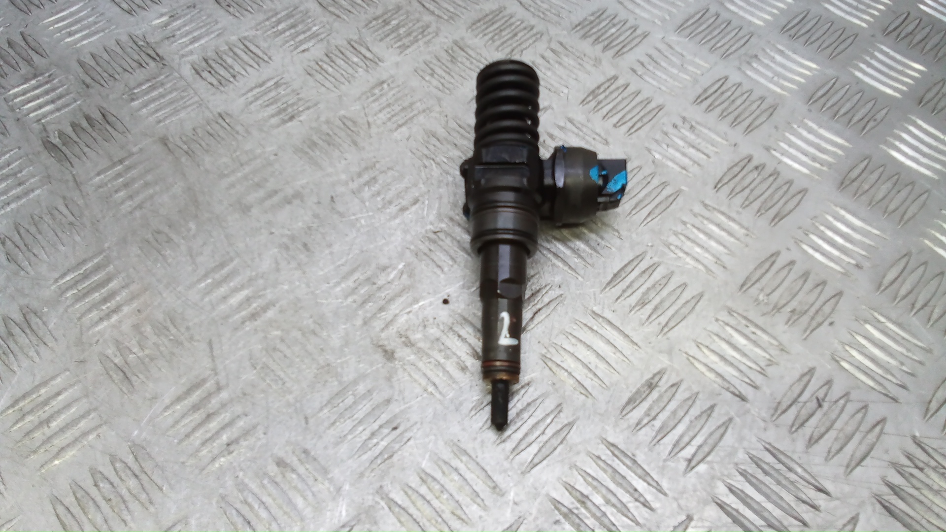 Форсунка дизельная Volkswagen Jetta 5
