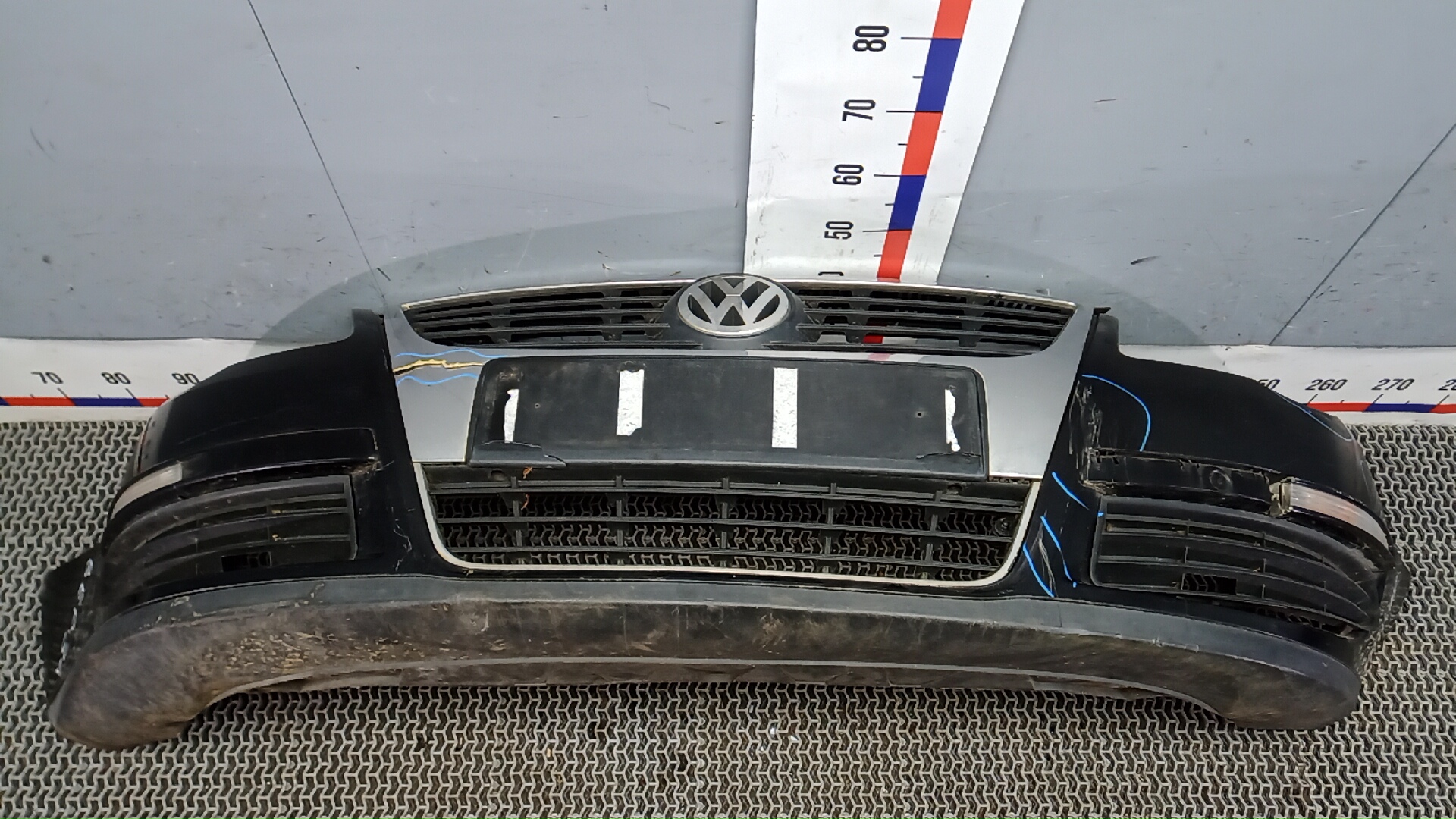 Бампер передний Volkswagen Passat B6