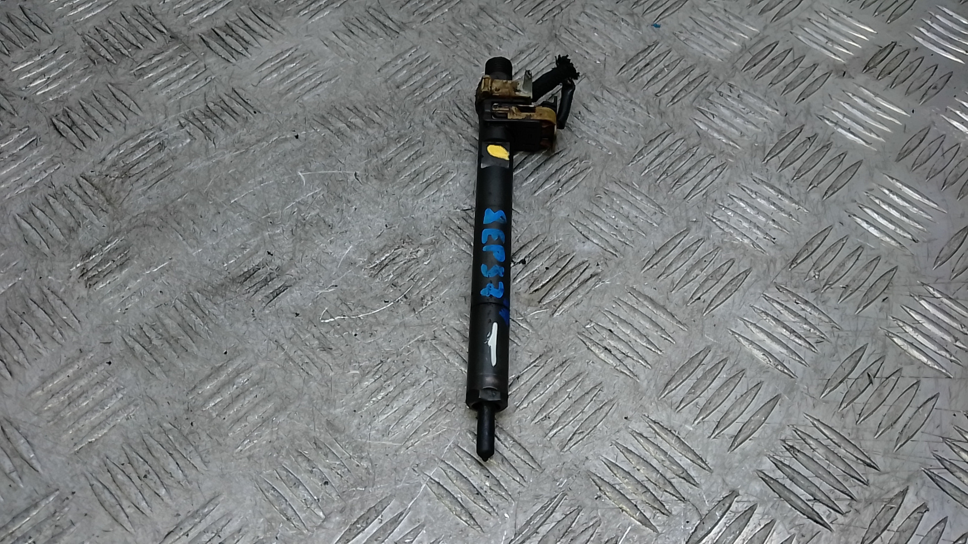 Форсунка дизельная Mercedes-Benz C-Class W204