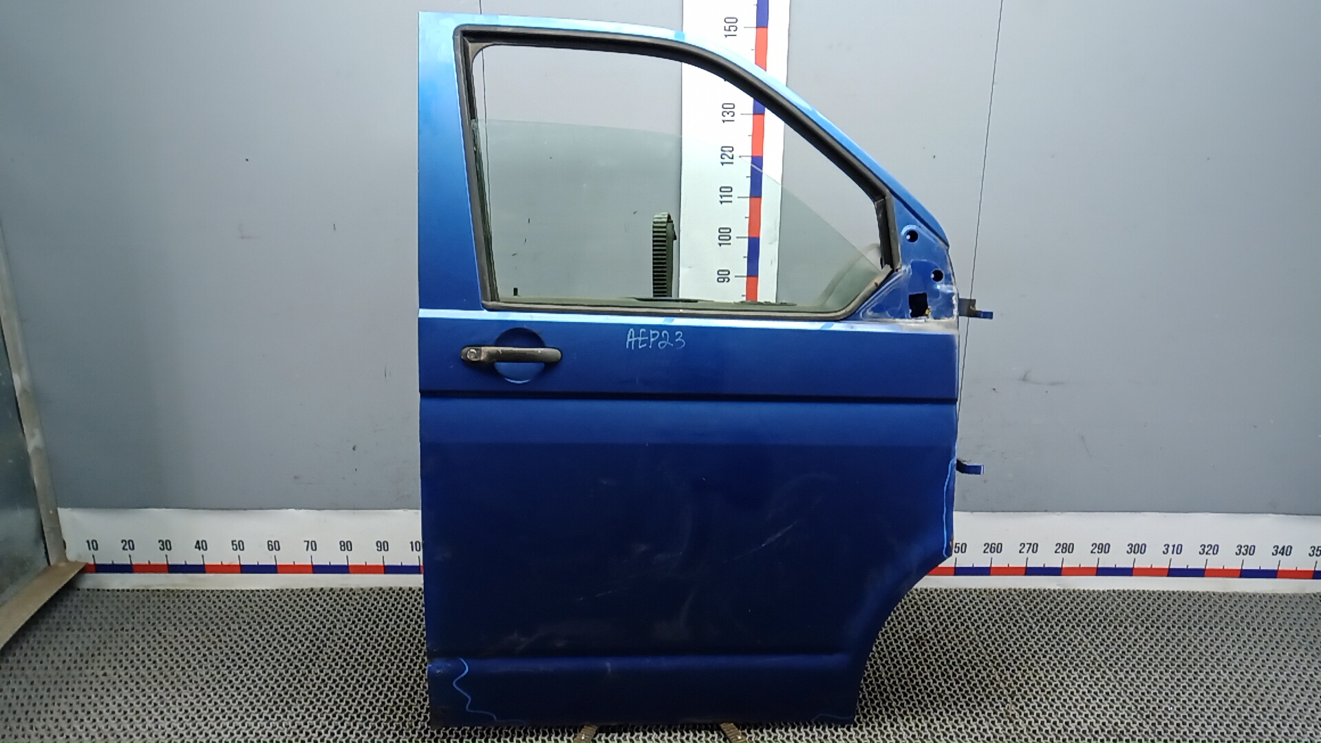 Дверь передняя правая Volkswagen Transporter T5