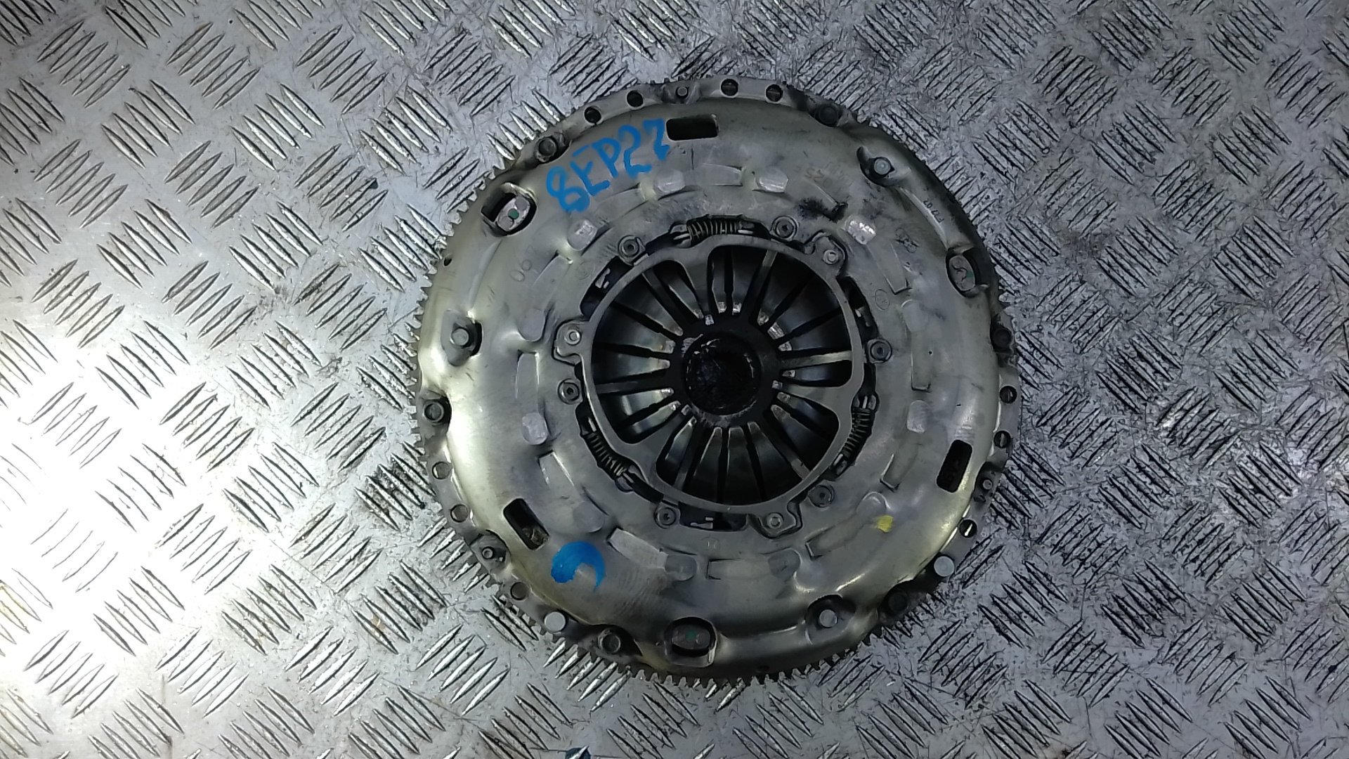 Маховик демпферный дизельный Volkswagen Passat B6
