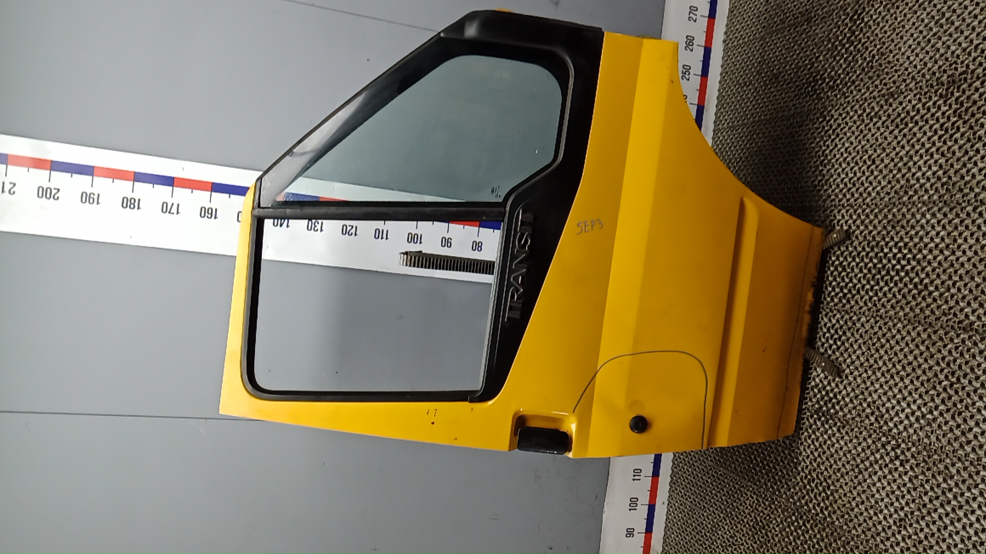 Дверь передняя правая Ford Transit 7