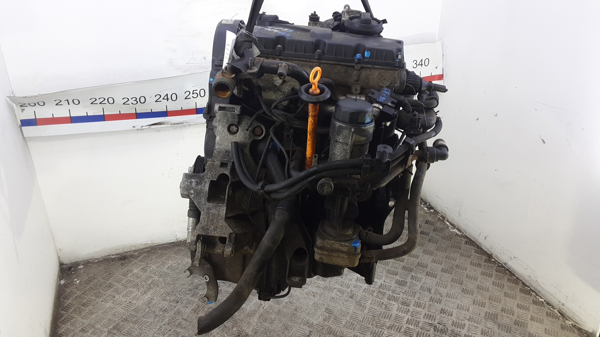 Двигатель дизельный Skoda Superb 1