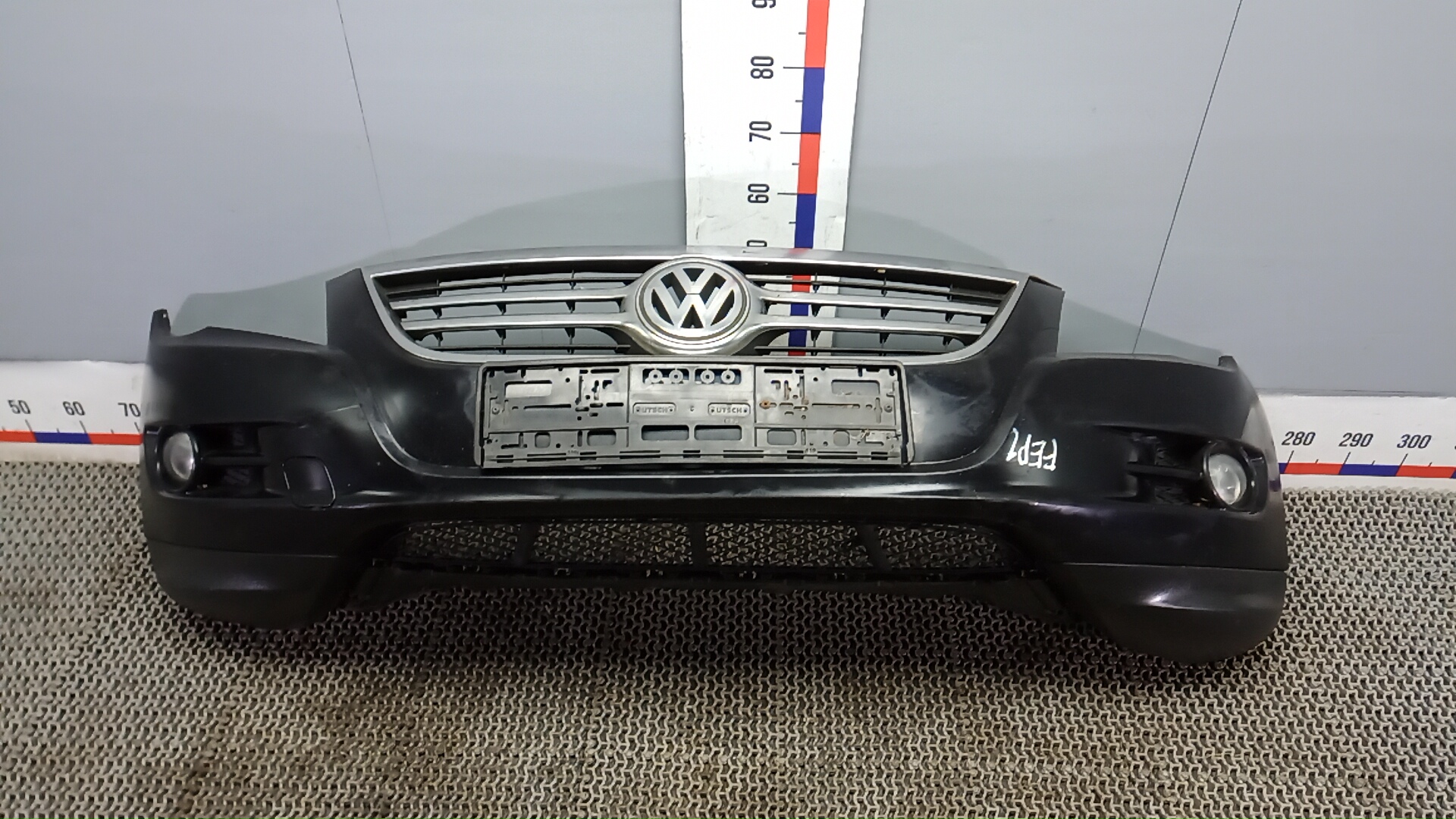 Бампер передний Volkswagen Tiguan 1