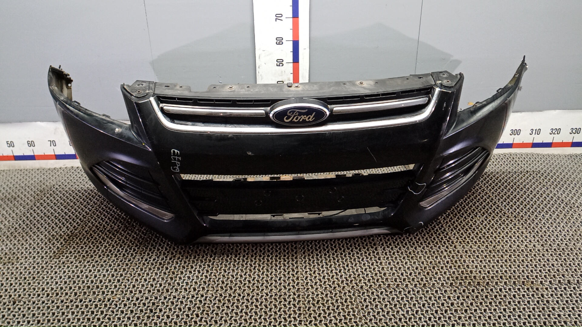 Бампер передний Ford Kuga 2