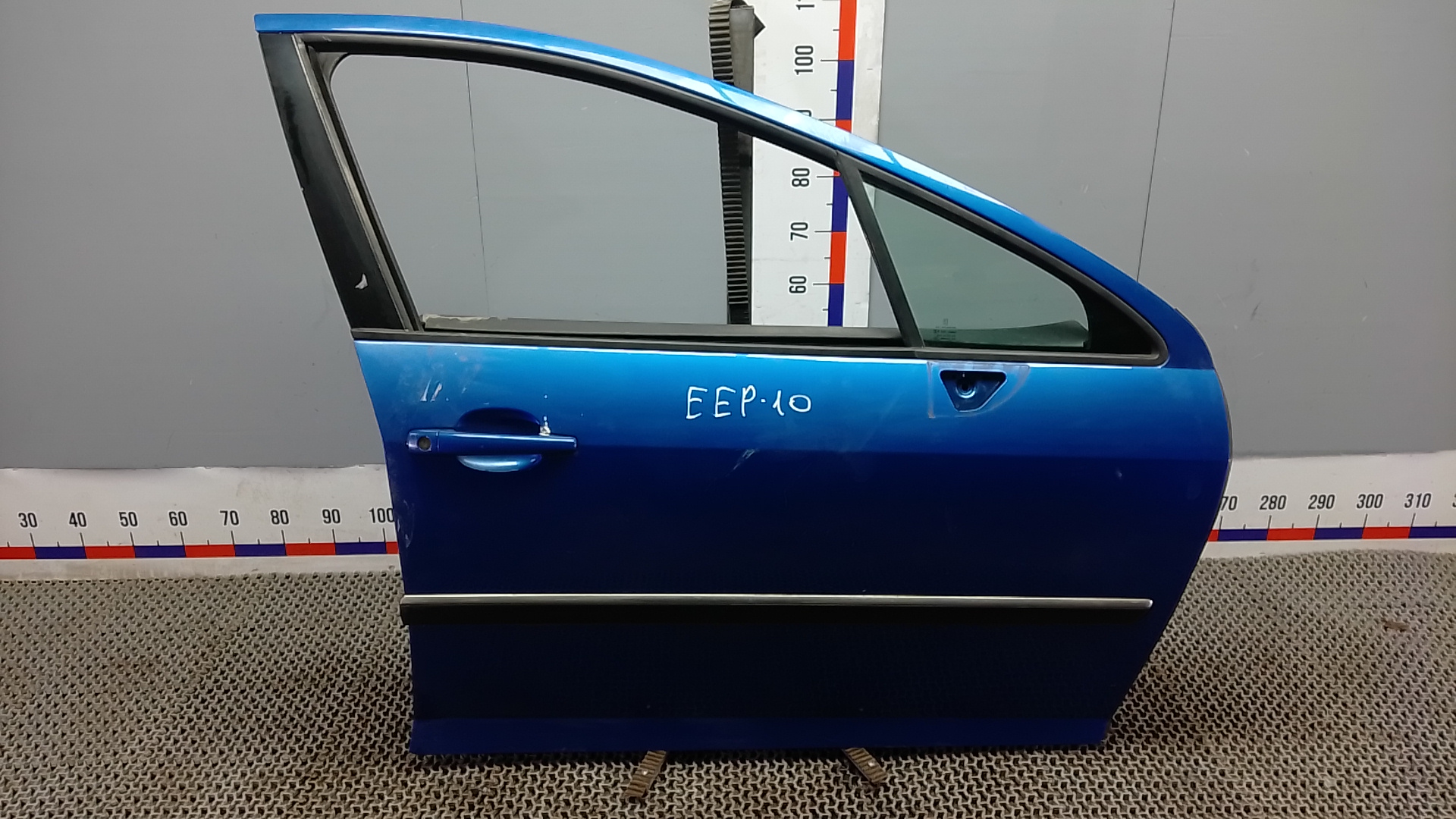 Дверь передняя правая Peugeot 407