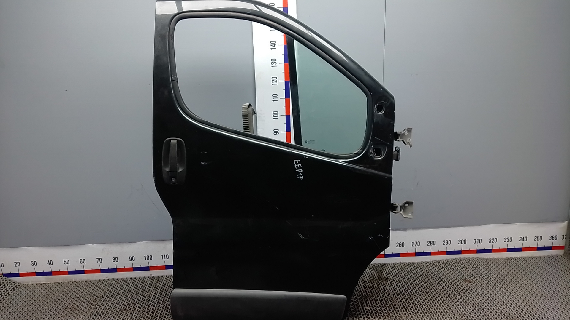 Дверь передняя правая Renault Trafic 2