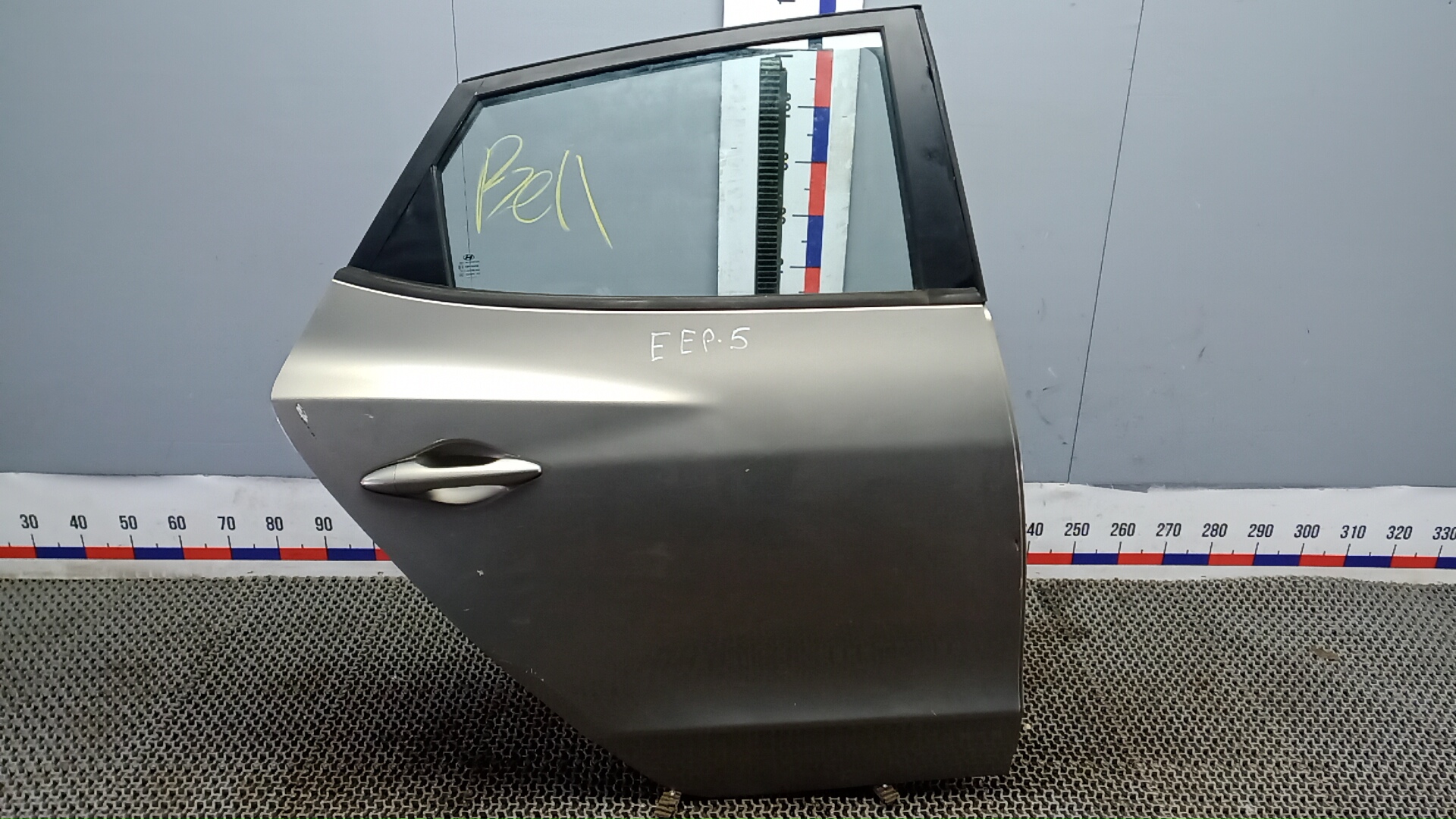 Дверь задняя правая Hyundai ix35 1