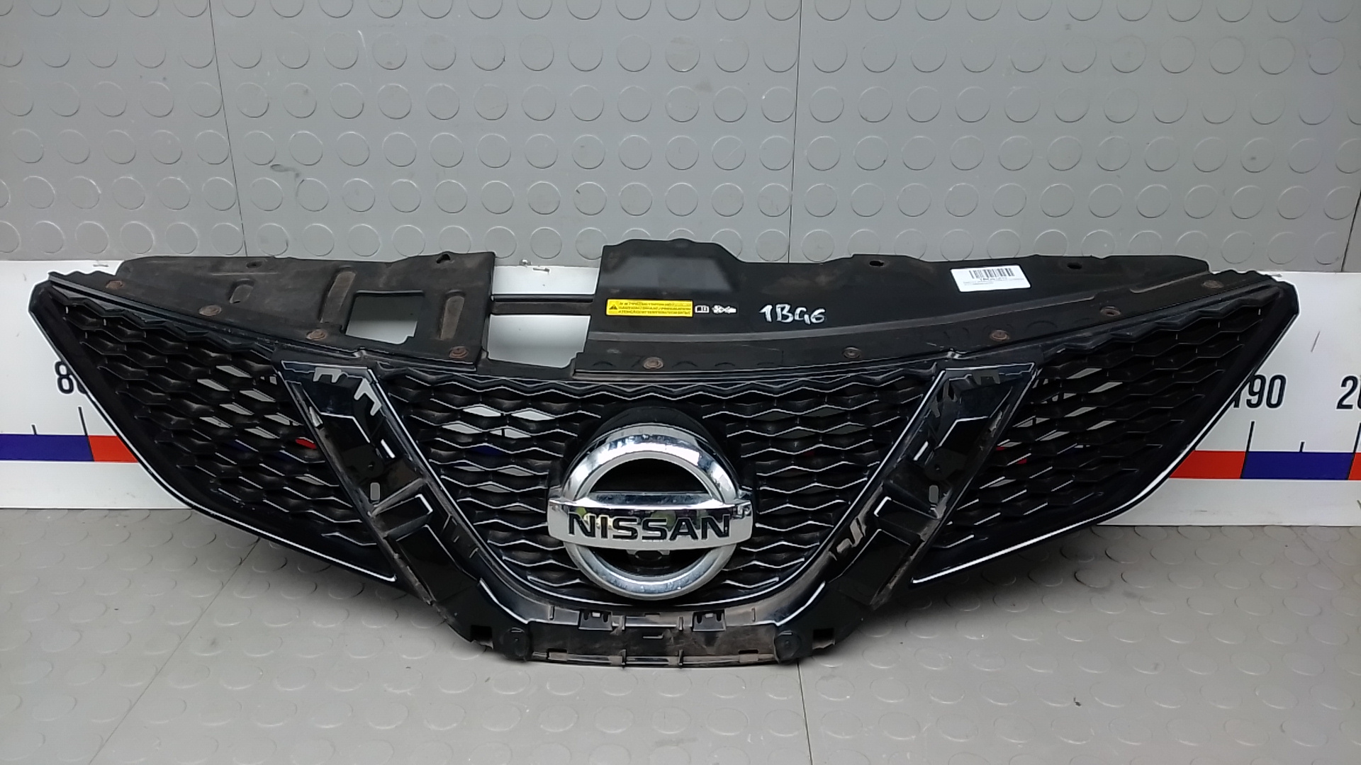 Решетка радиатора Nissan Qashqai J11