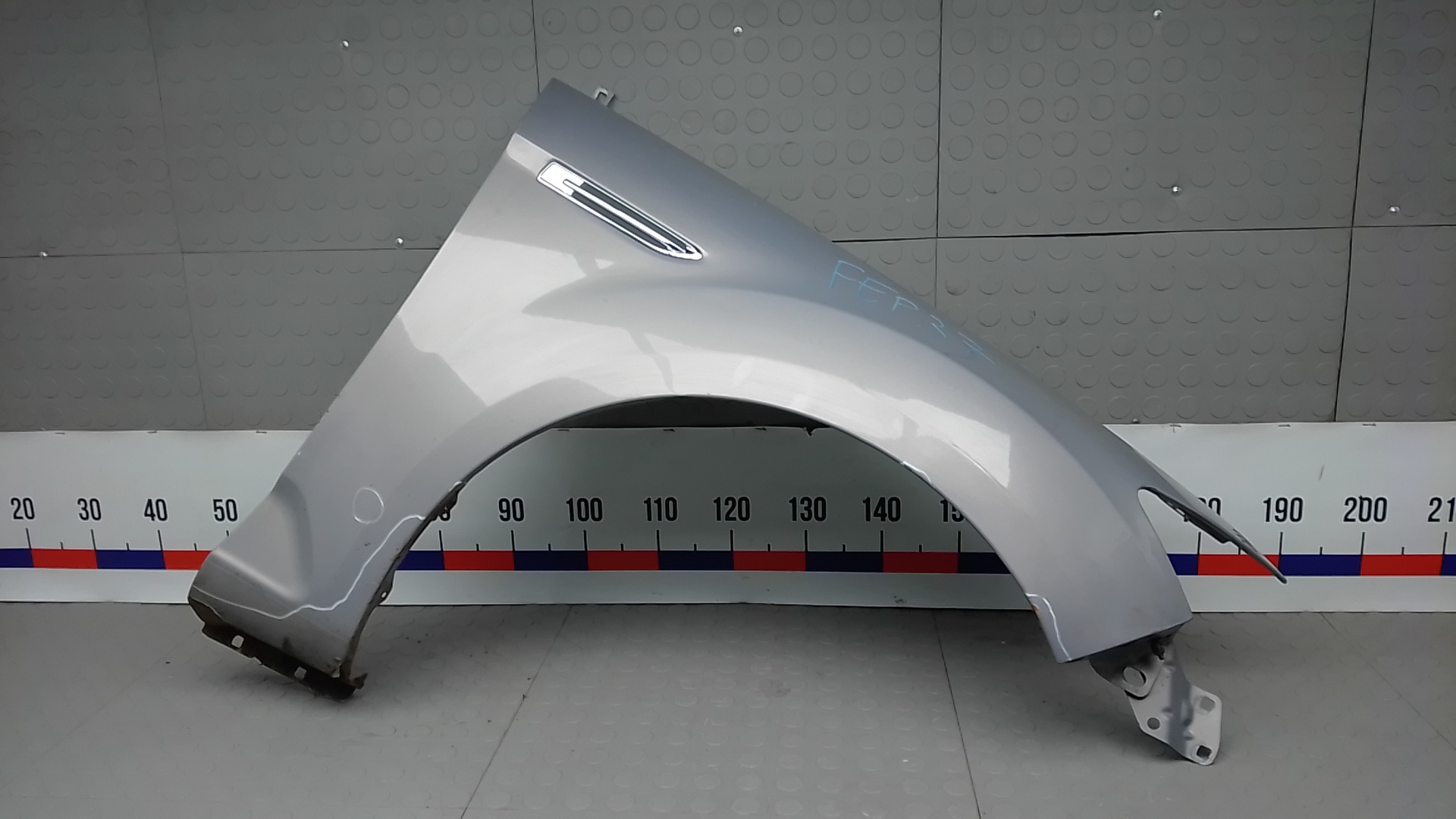 Крыло переднее правое Ford Mondeo 4