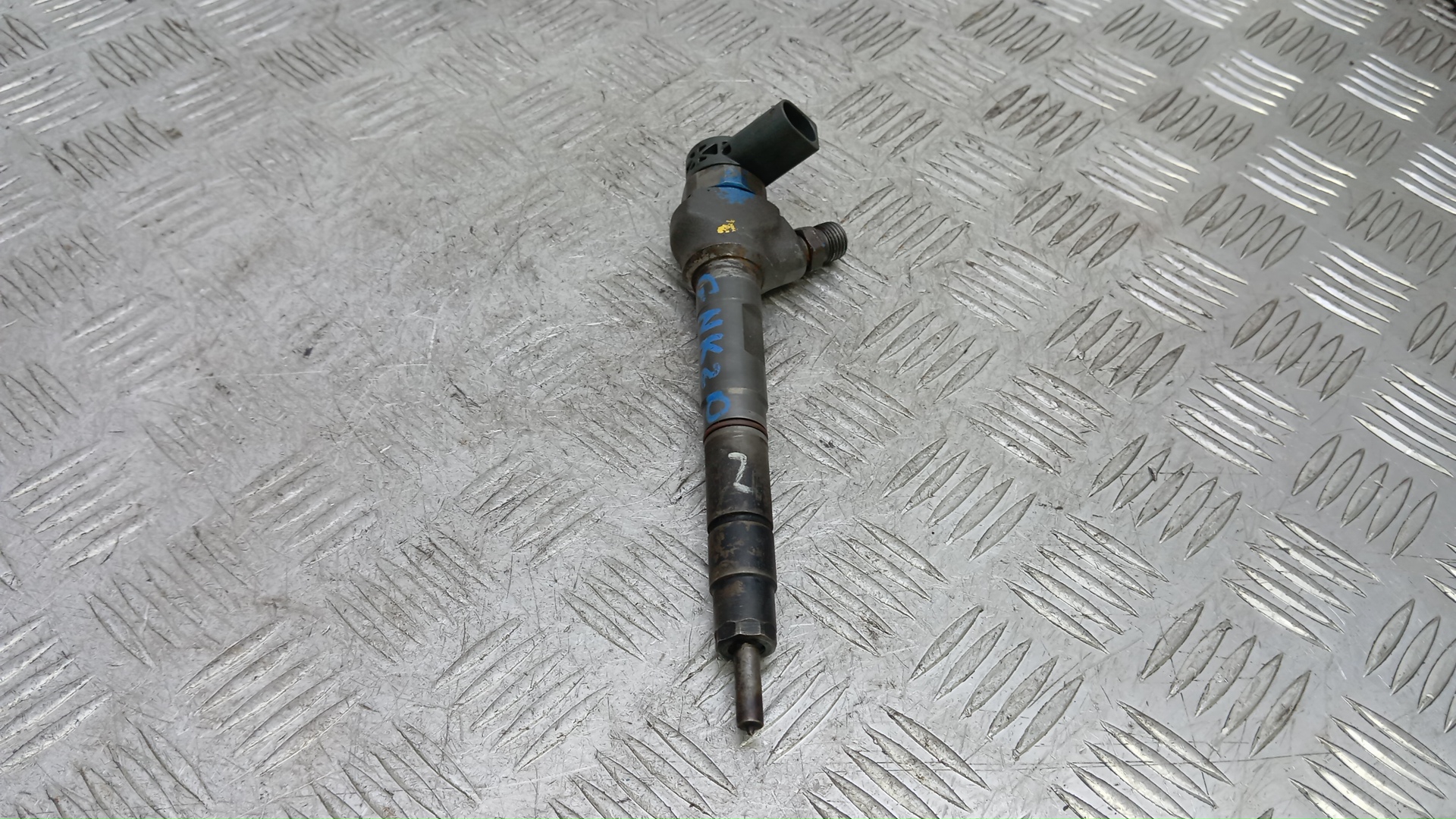 Форсунка дизельная Volkswagen Crafter 1