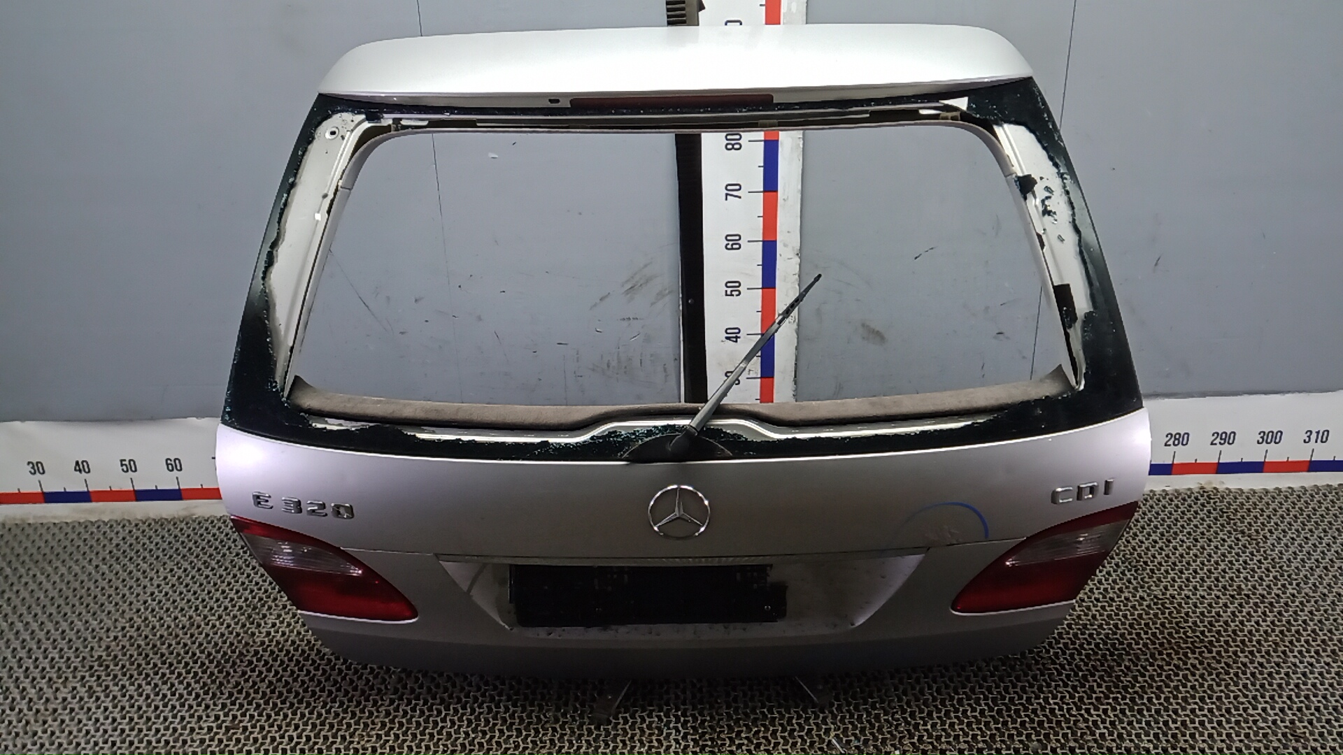 Дверь 3-5 Mercedes-Benz E-Class W211