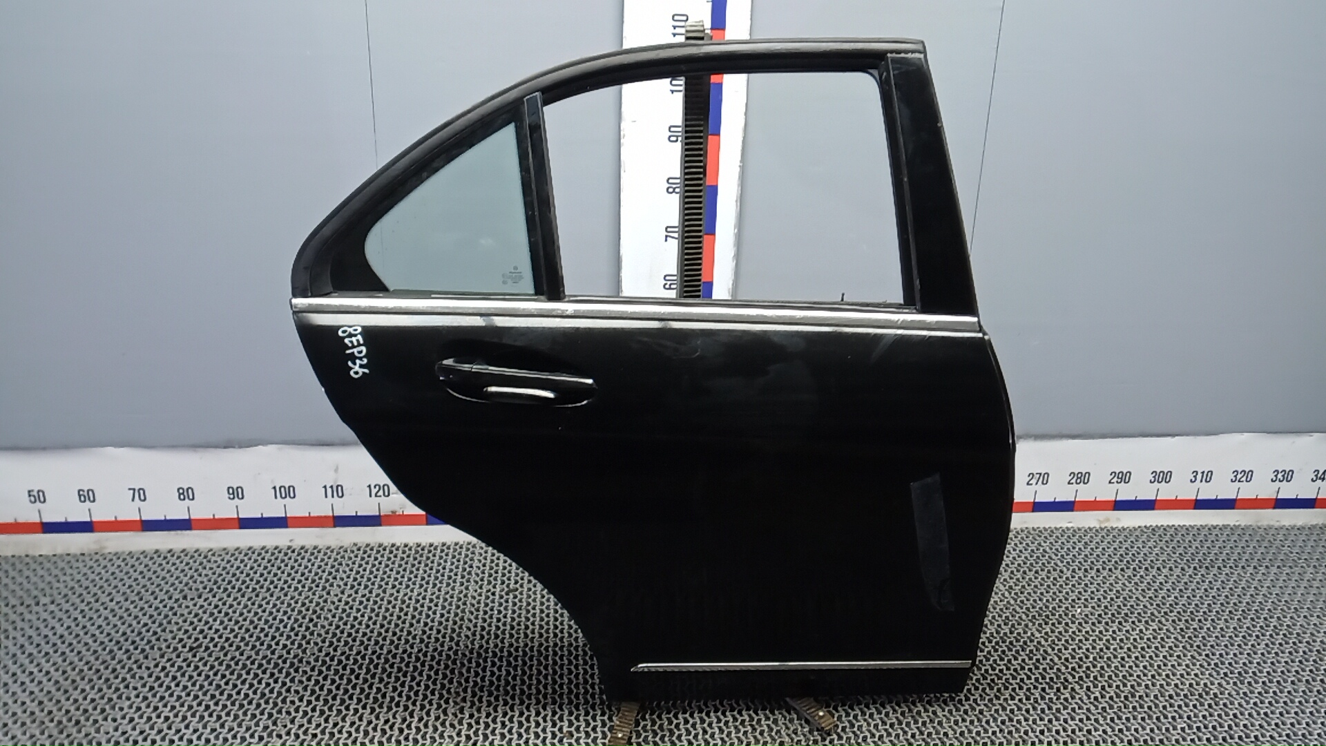 Дверь задняя правая Mercedes-Benz C-Class W204
