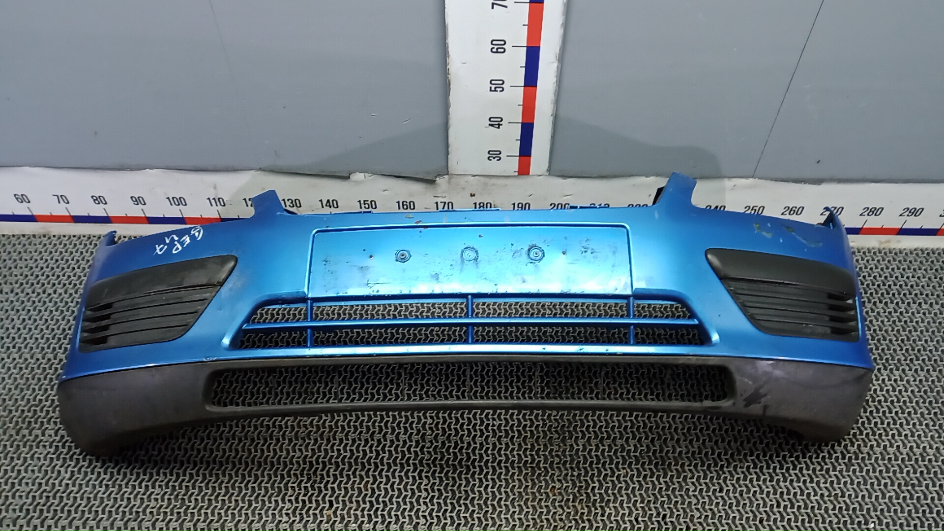 Бампер передний Ford Focus 2