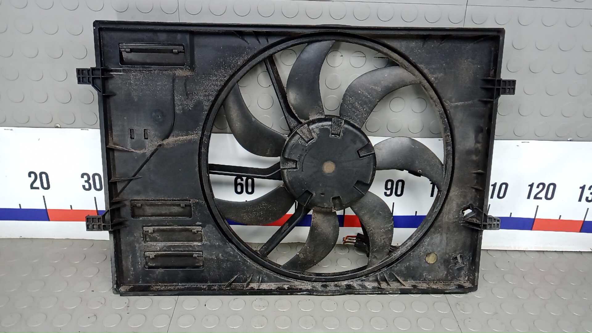 Вентилятор радиатора Volkswagen Golf 7