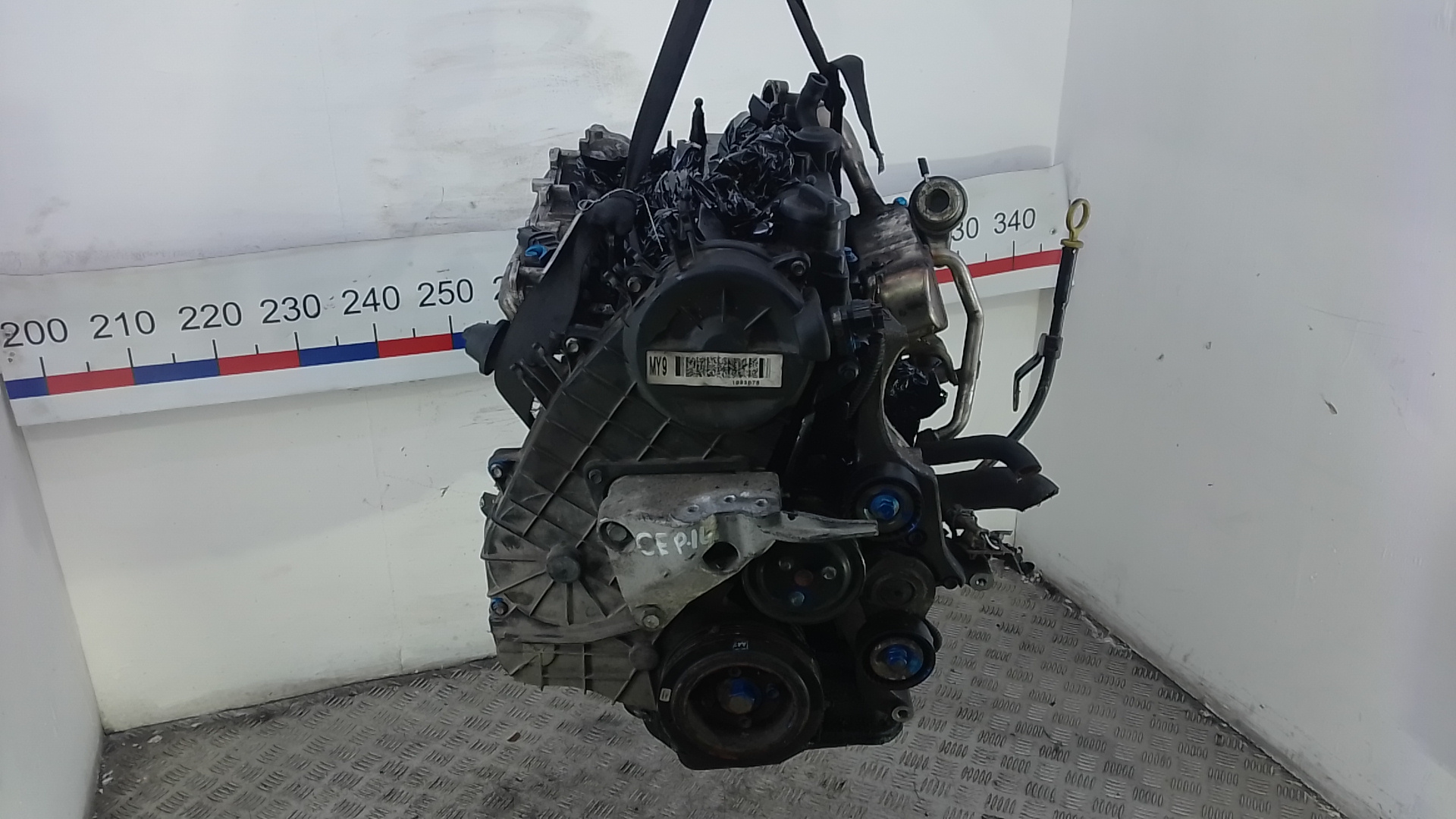 Двигатель дизельный Opel Astra J