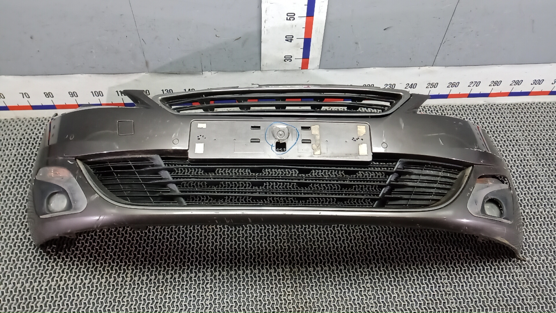 Бампер передний Peugeot 308 2