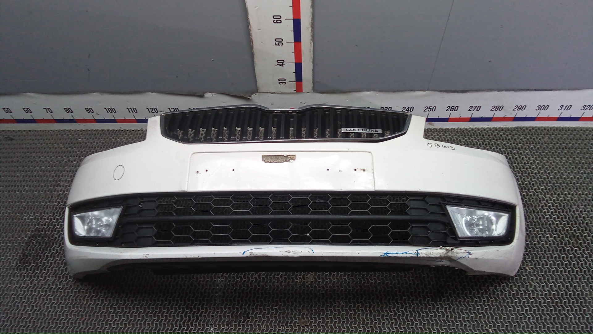 Бампер передний Skoda Octavia A7