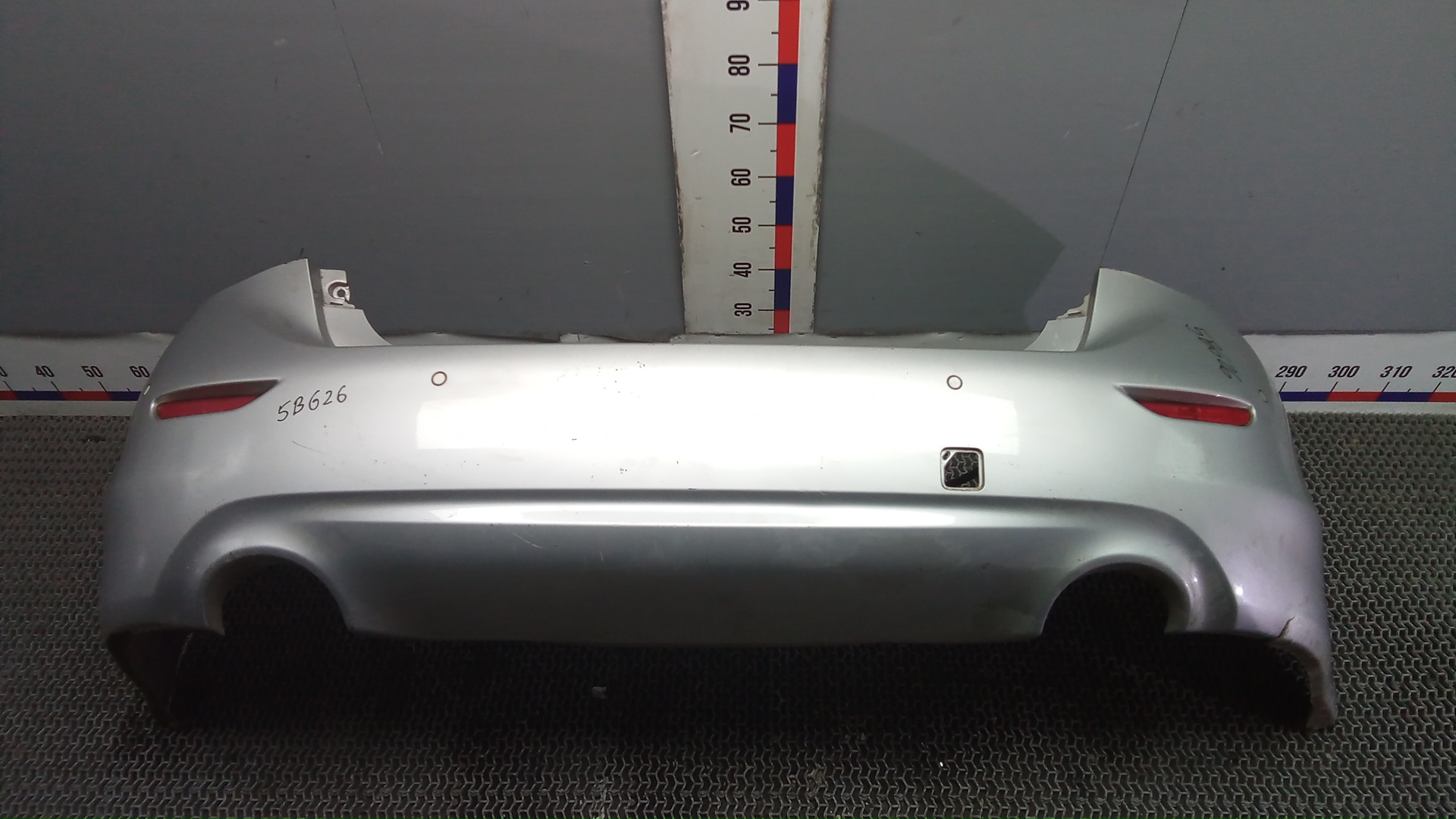 Бампер задний Infiniti Q50