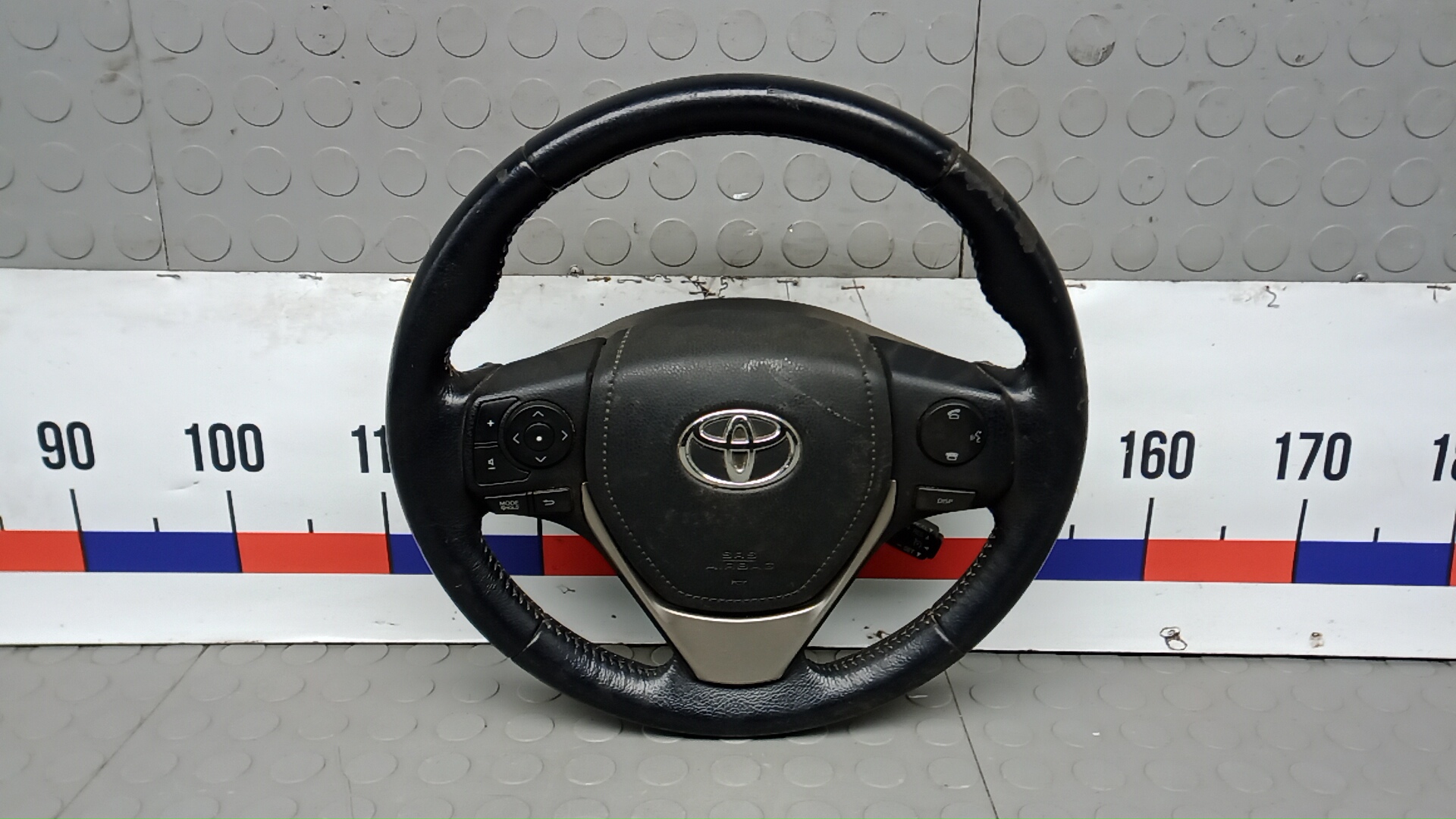 Руль Toyota RAV4 CA40