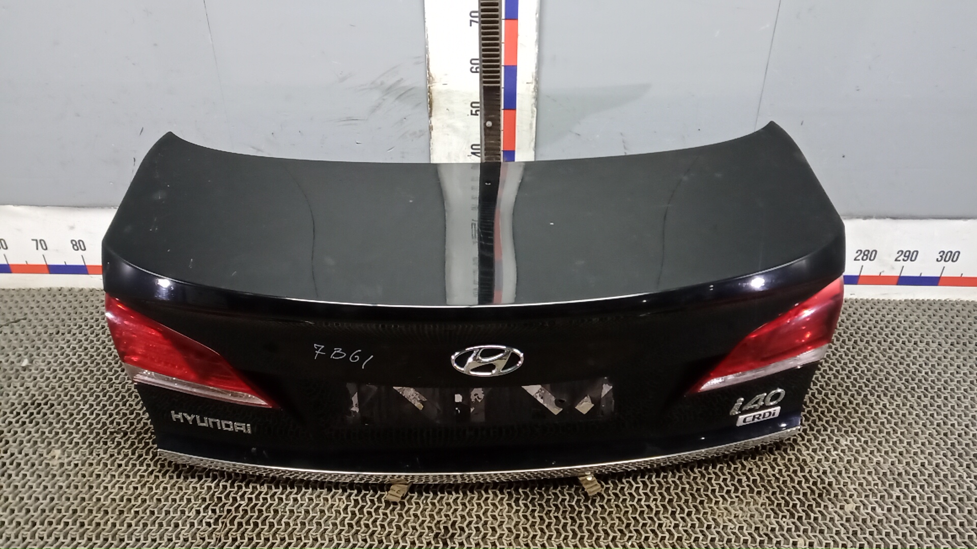 Крышка багажника Hyundai i40