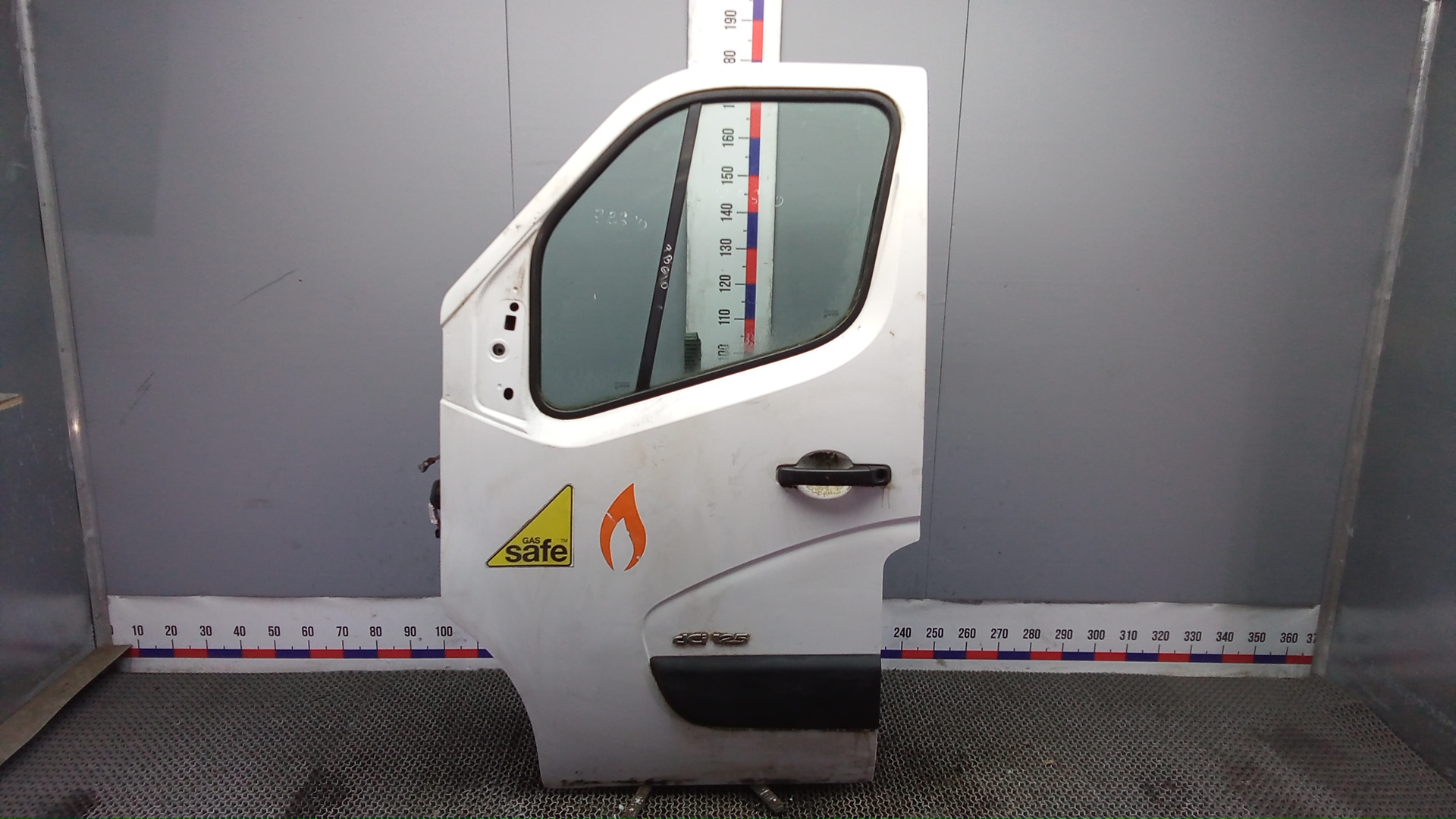 Дверь передняя левая Renault Master 3