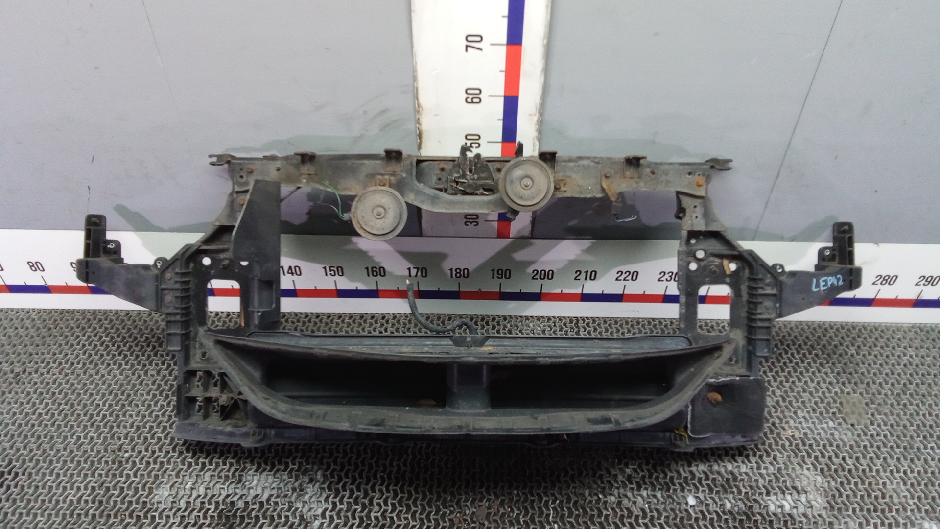 Передняя панель крепления облицовки (телевизор) Hyundai i40