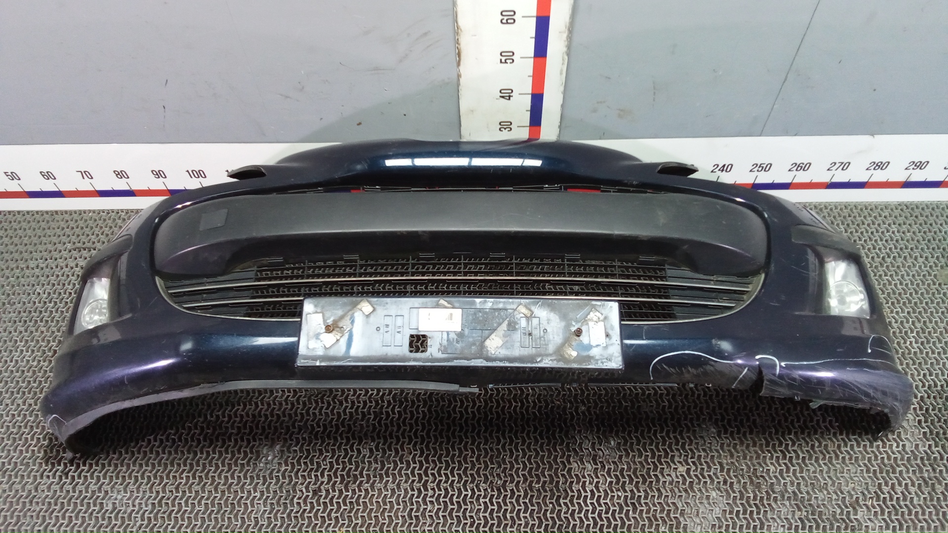 Бампер передний Peugeot 308 1