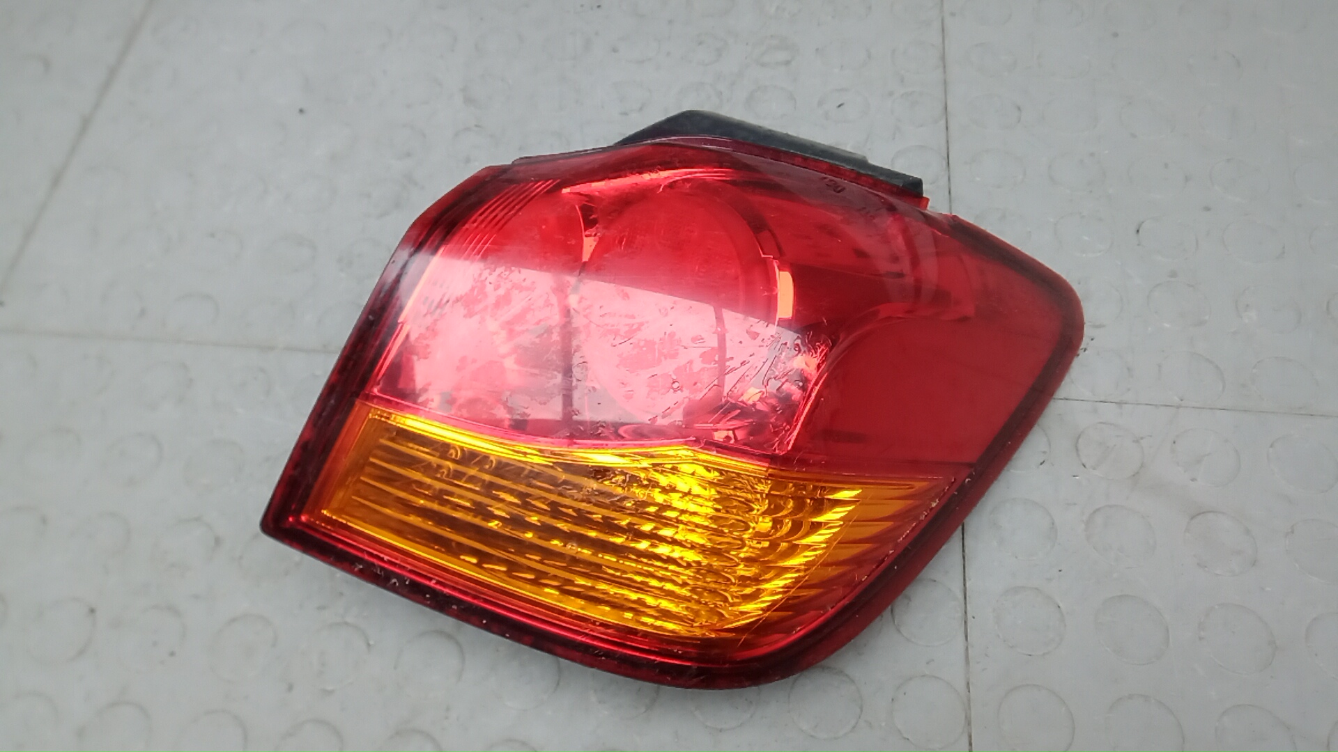 Фонарь задний правый Mitsubishi ASX 1