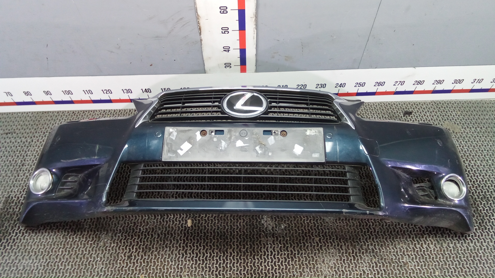 Бампер передний Lexus GS 4