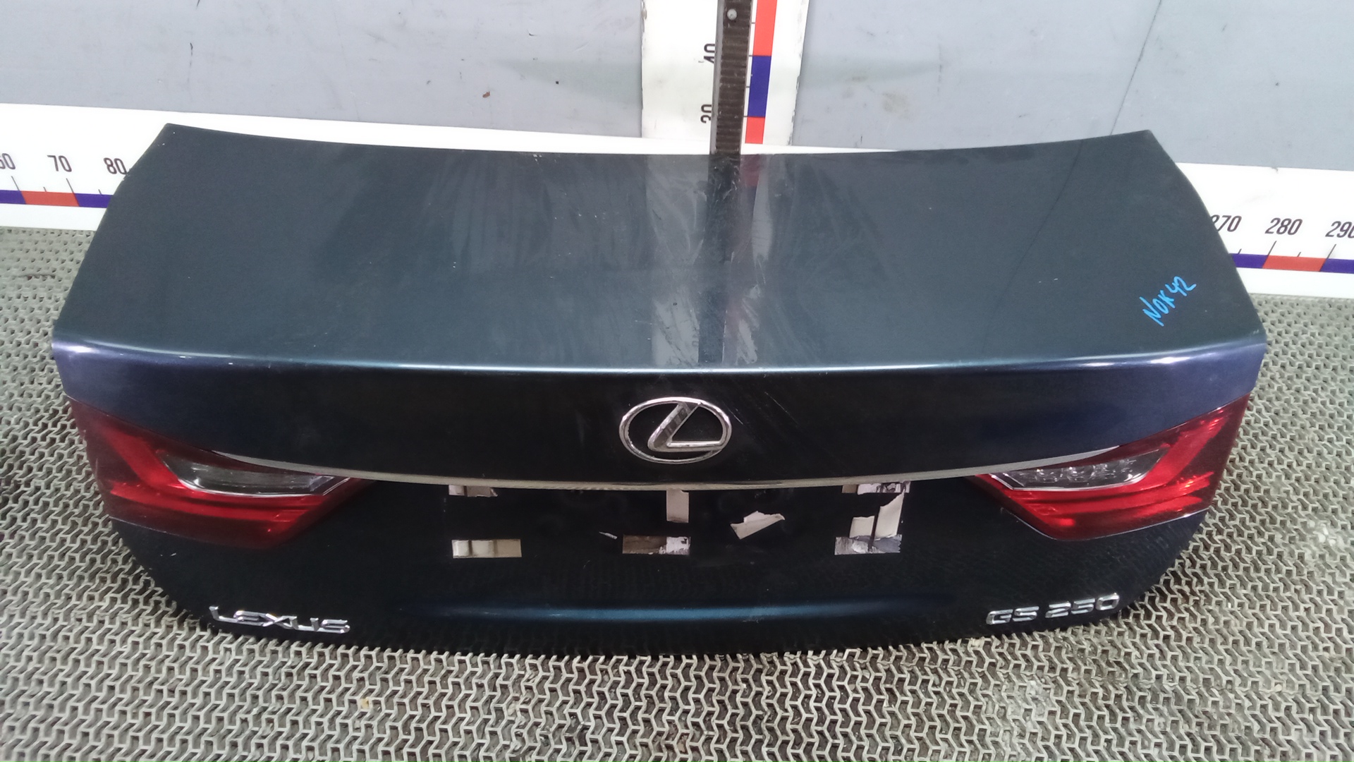 Крышка багажника Lexus GS 4
