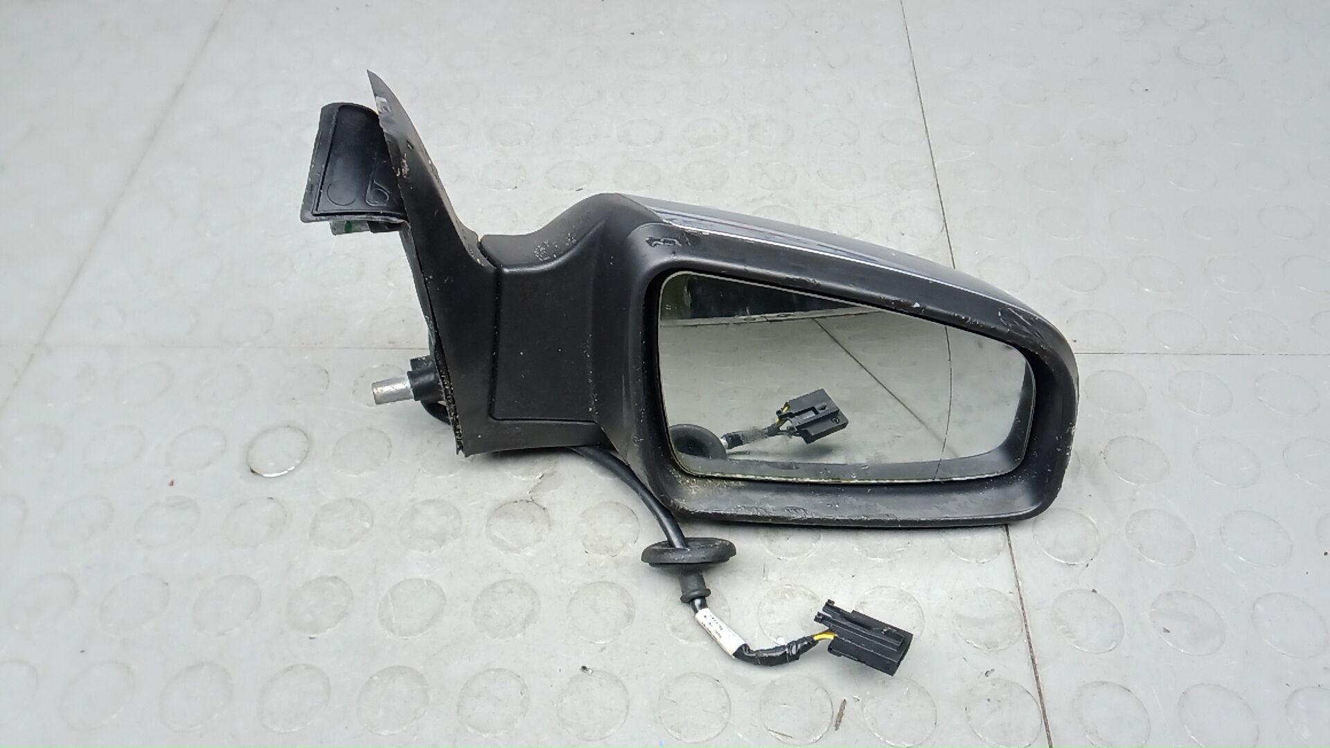 Зеркало наружное правое Opel Zafira B
